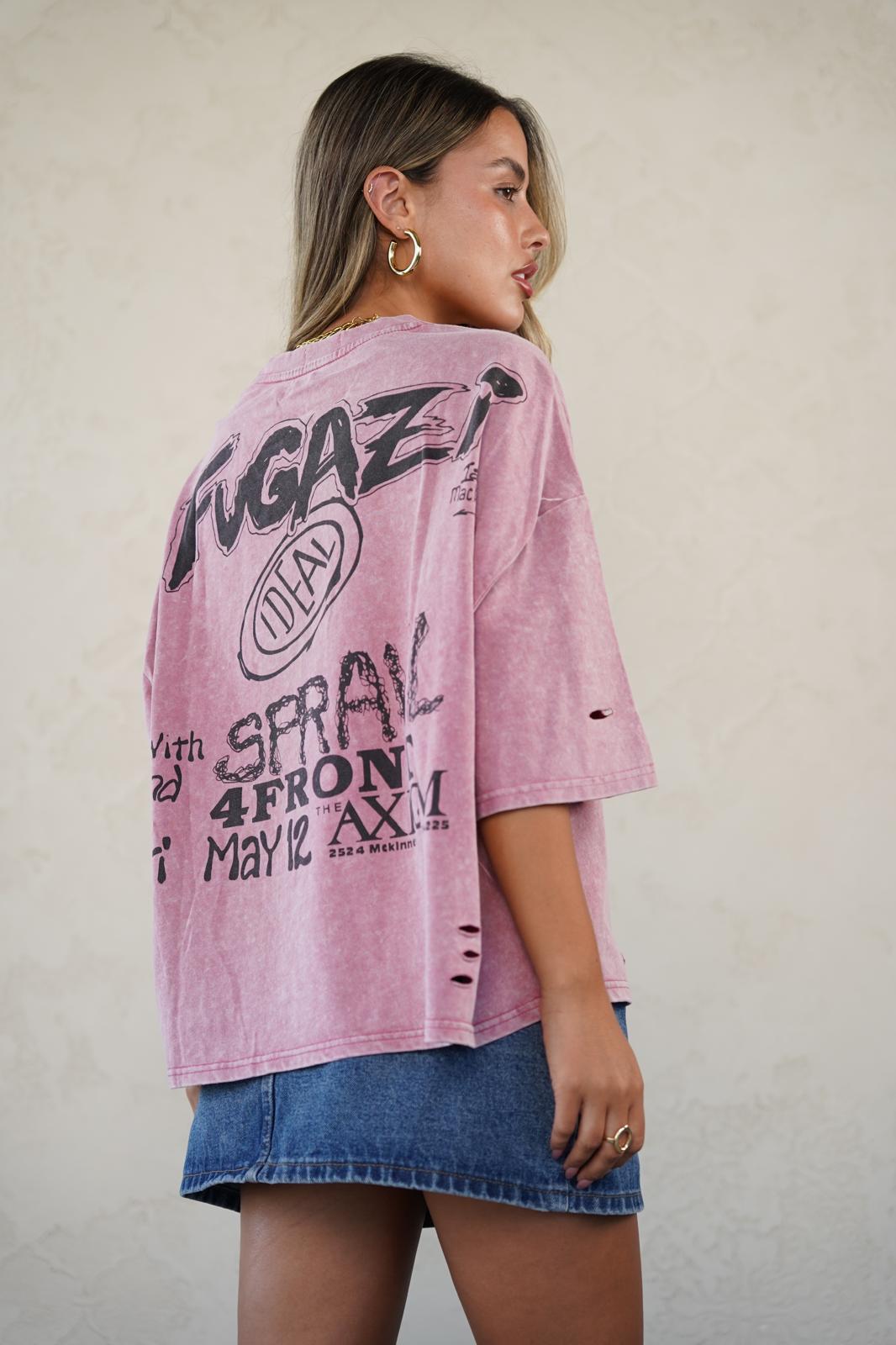 טישרט קורי ורוד