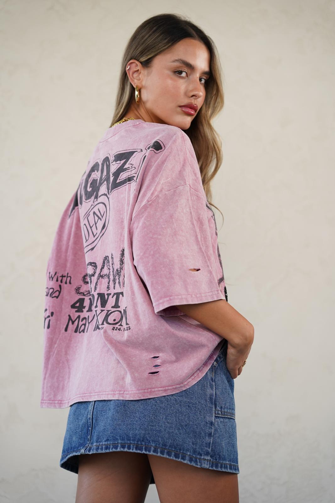 טישרט קורי ורוד