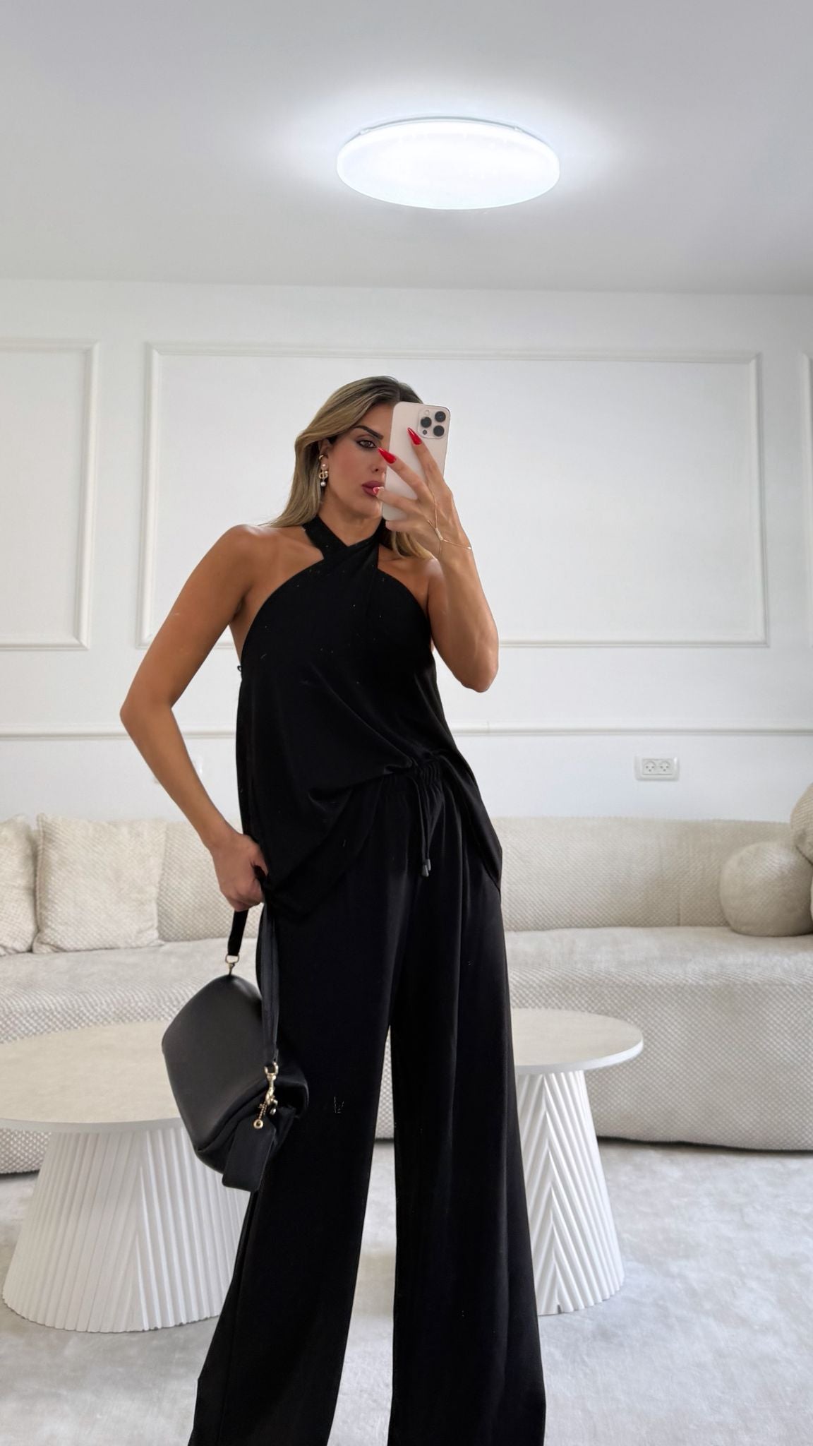 חליפת שוגי שחור