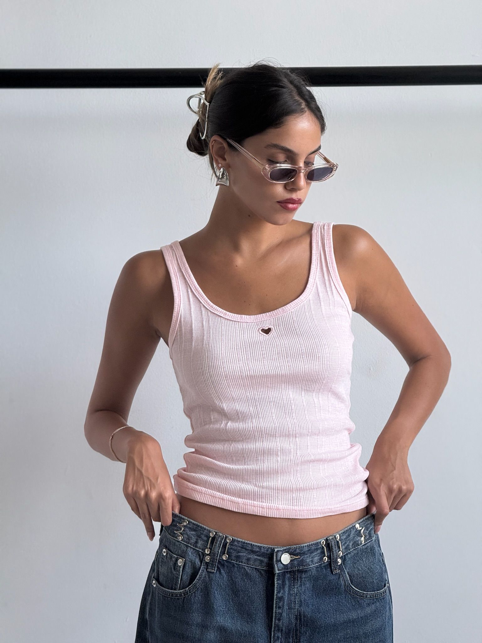 גופיית אלבי ורוד