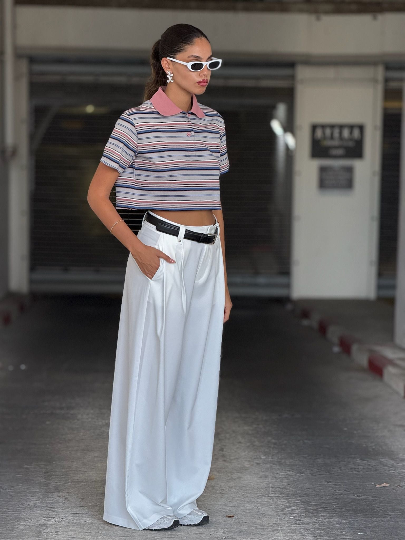 חולצת דניאל קרופ ורוד