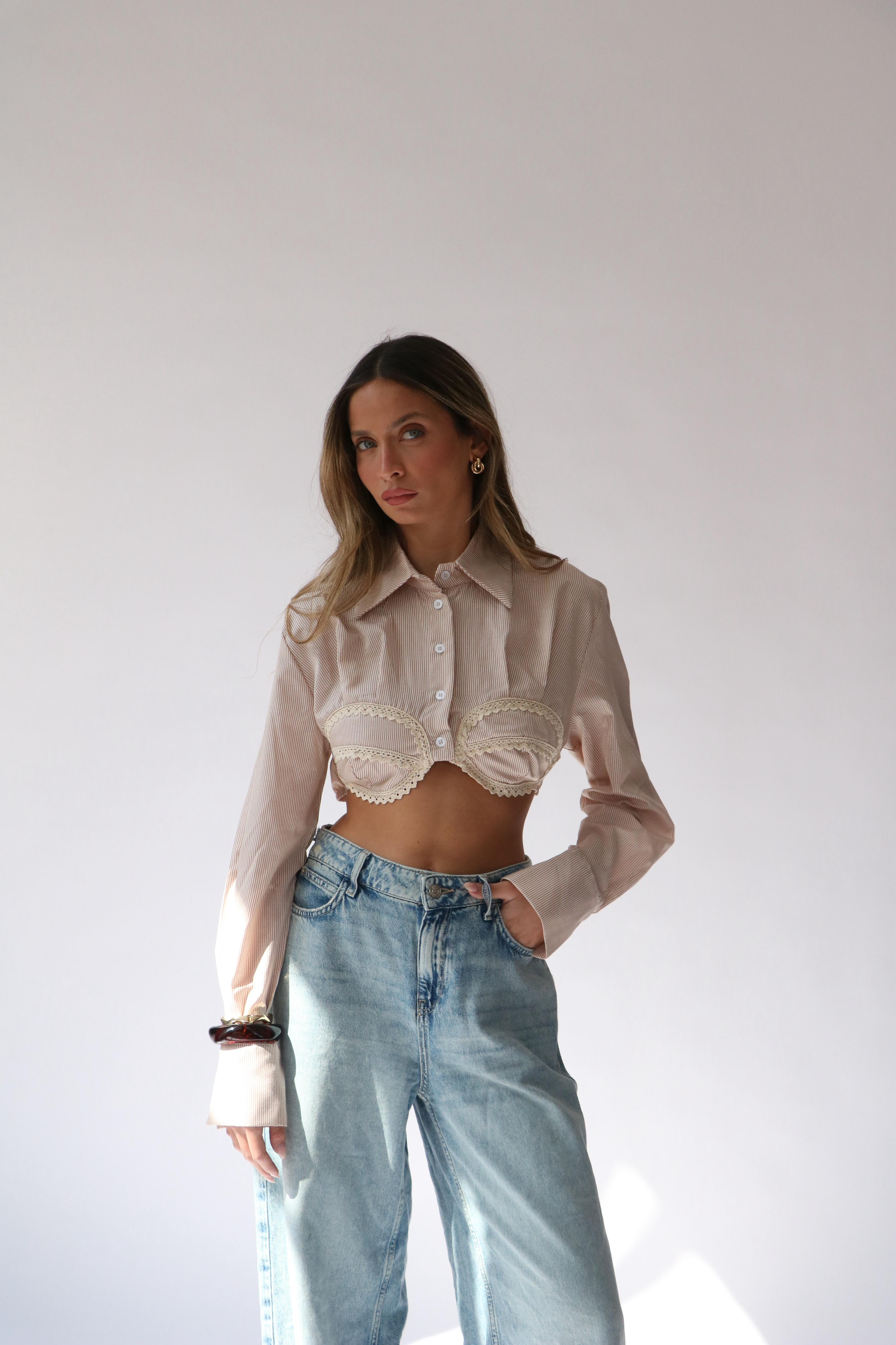 חולצת טופיק