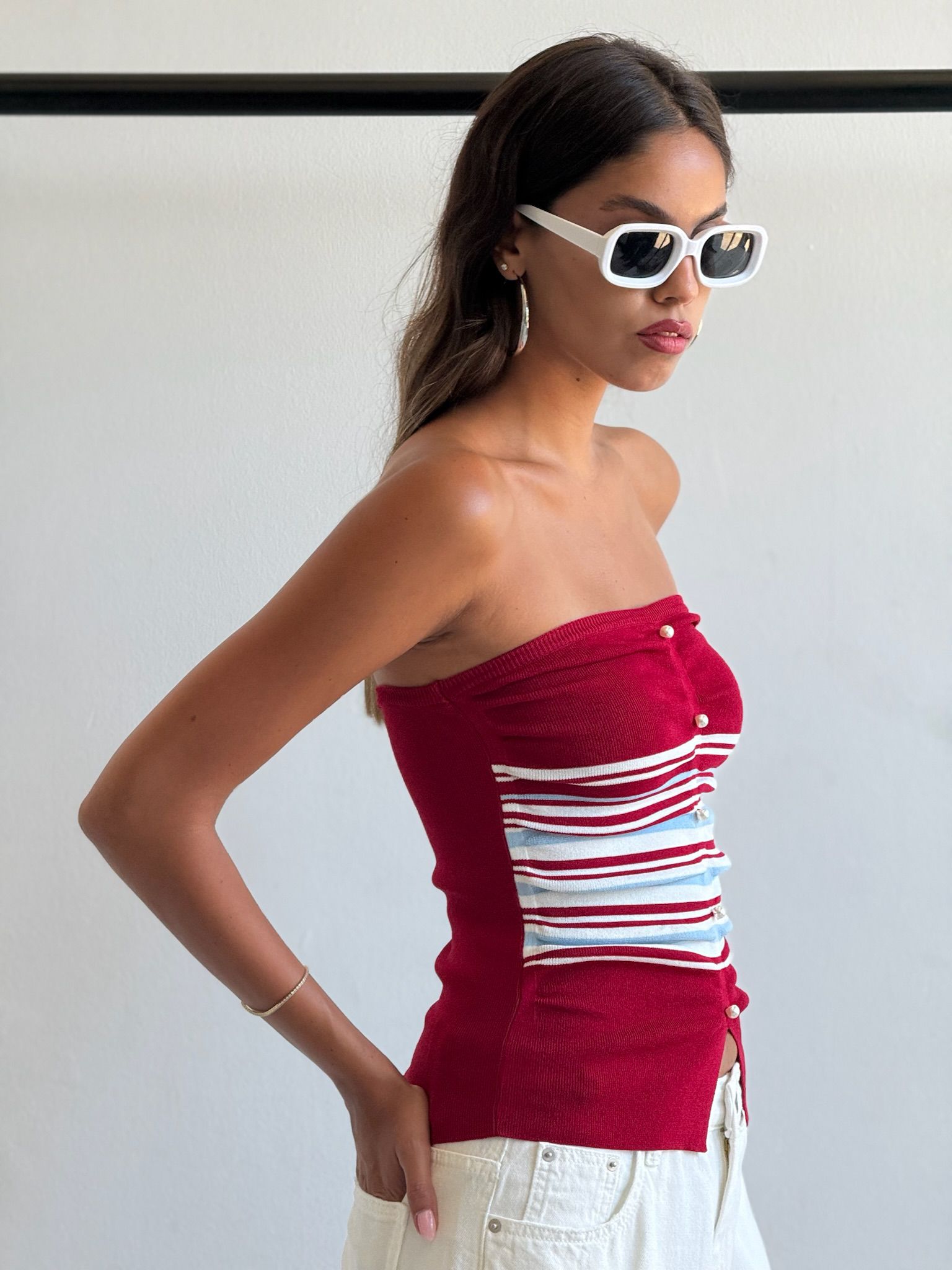 סטרפלס קנדל אדום