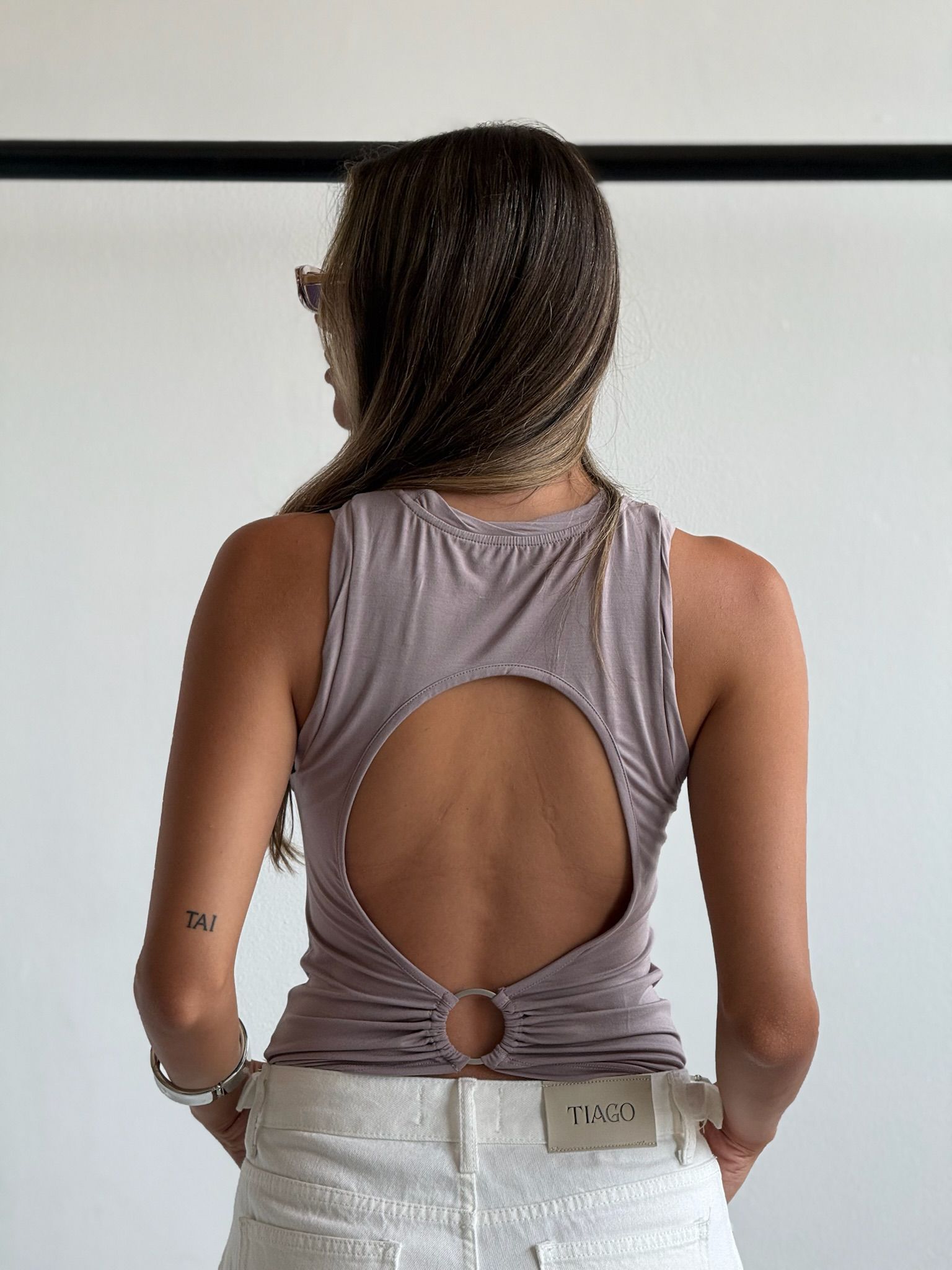 גופיית לאיה