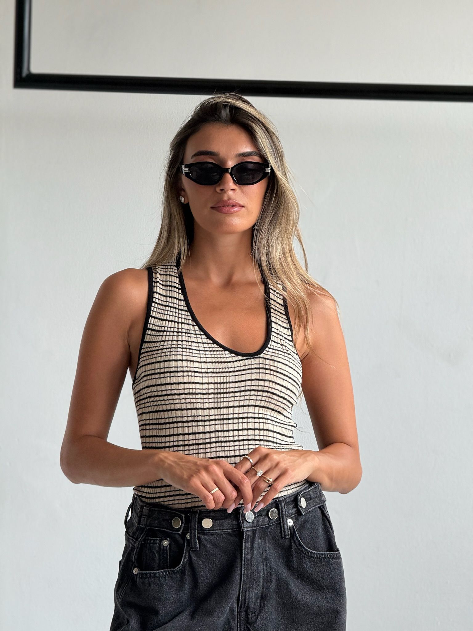 גופיית יהב שחור