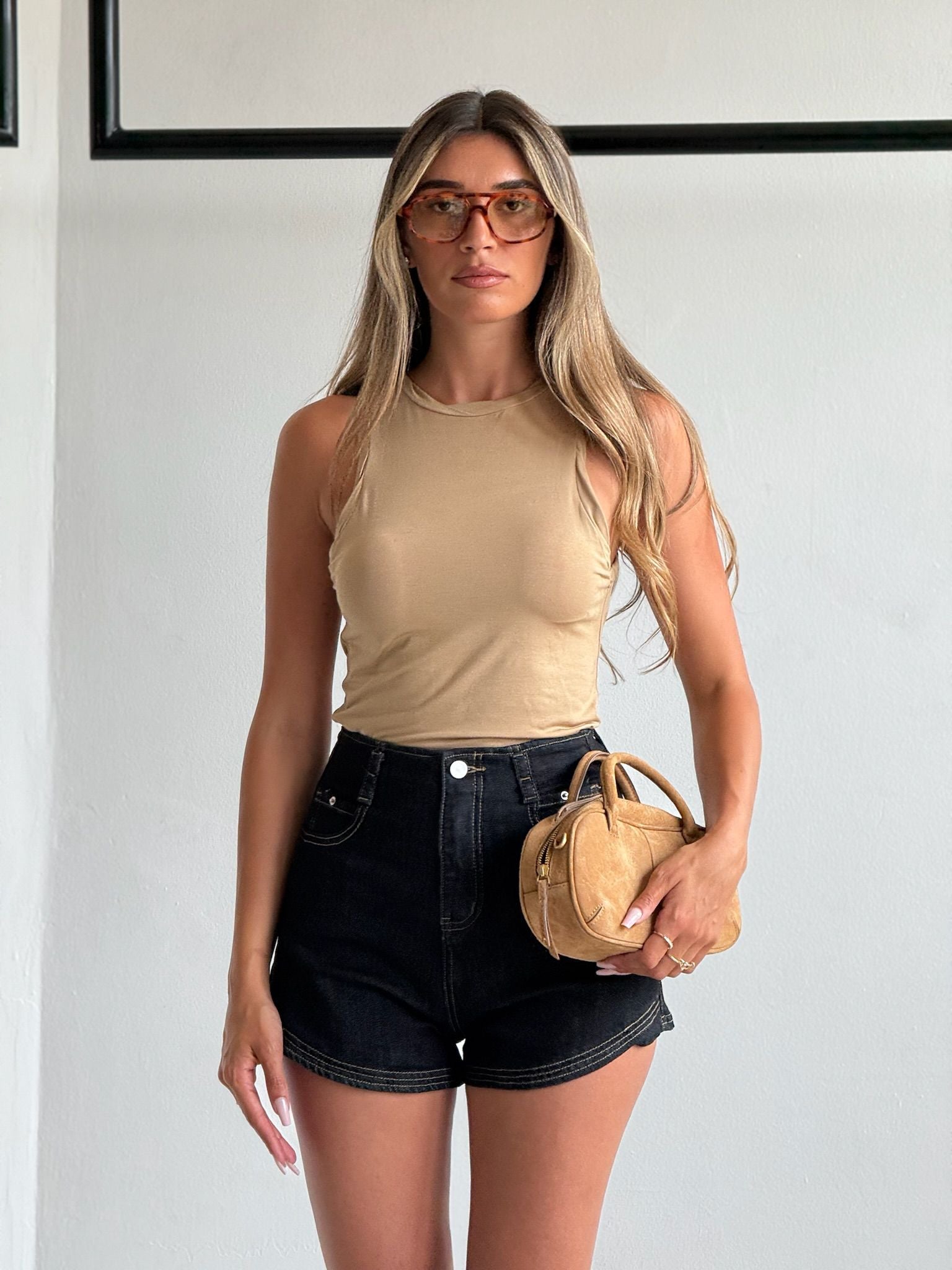 גופיית לאיה