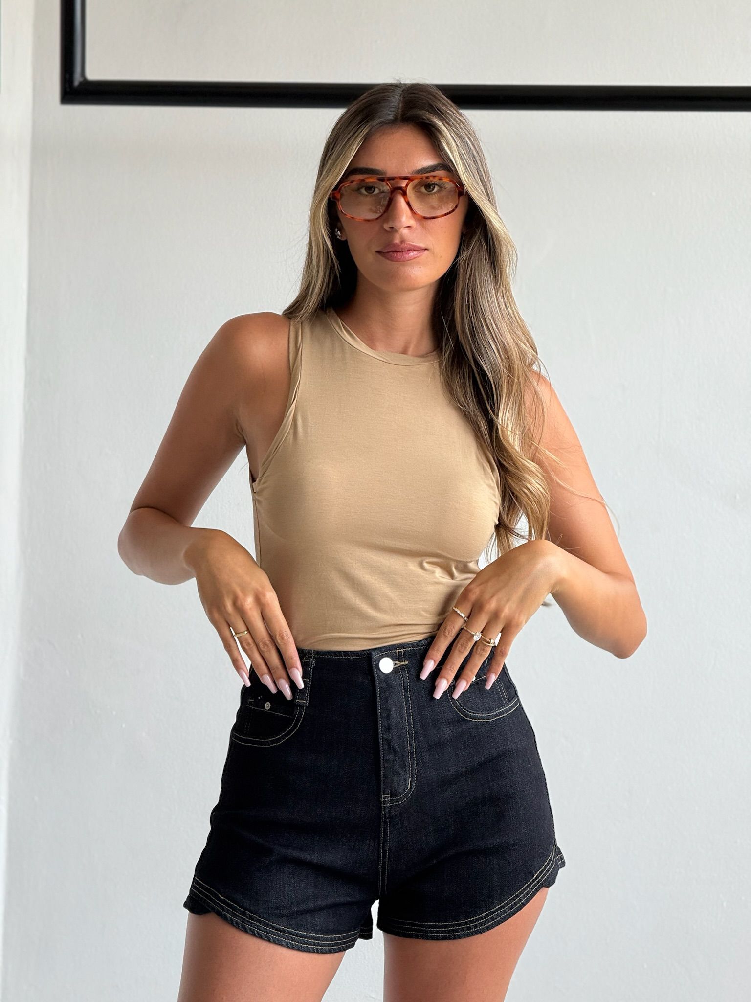 גופיית לאיה