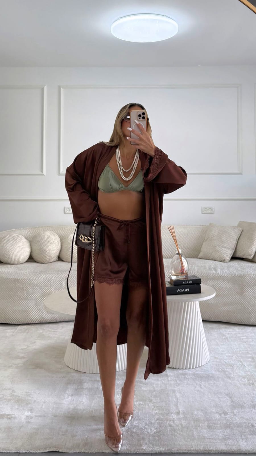 חליפת סיישל חום