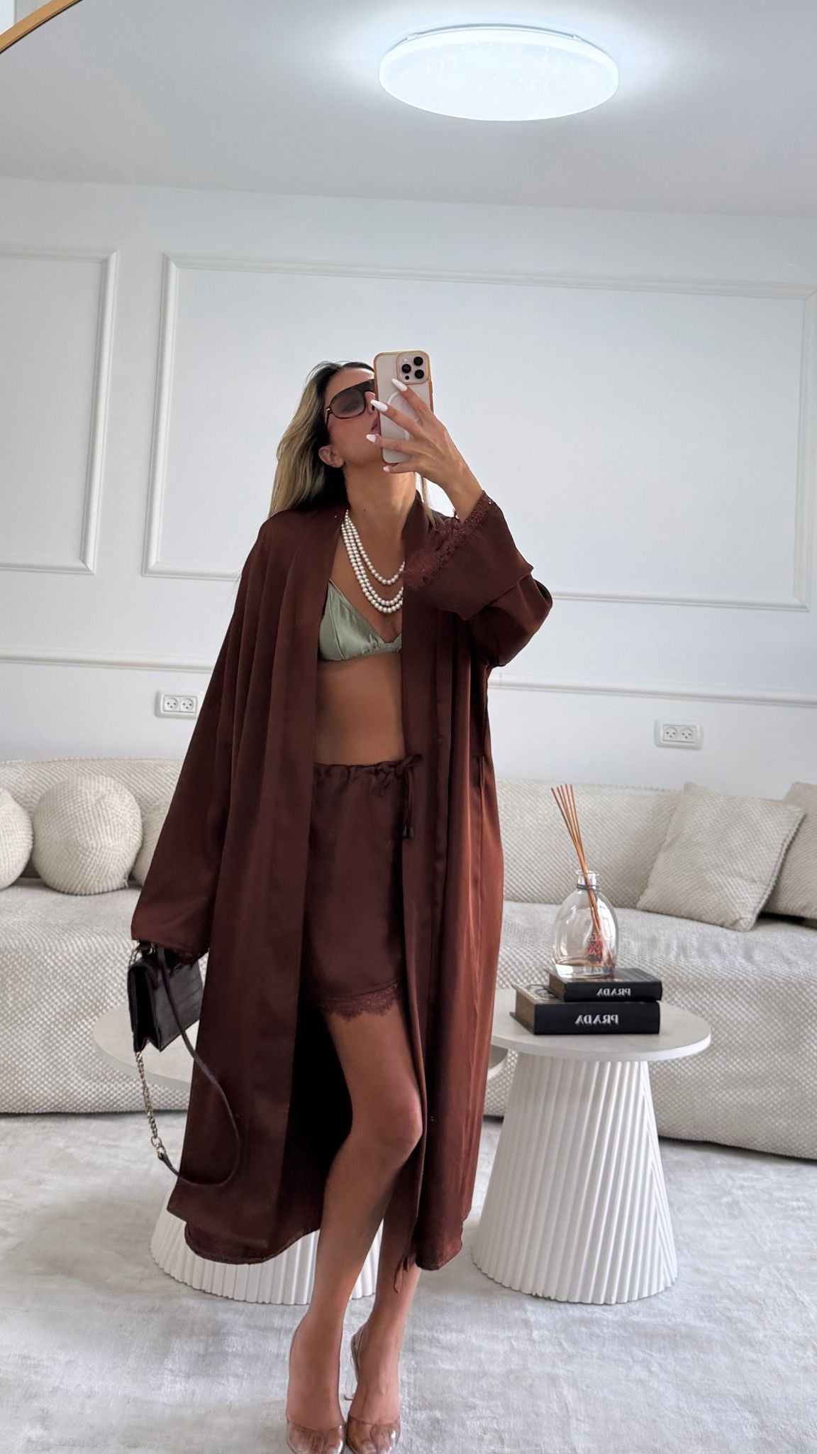 חליפת סיישל חום