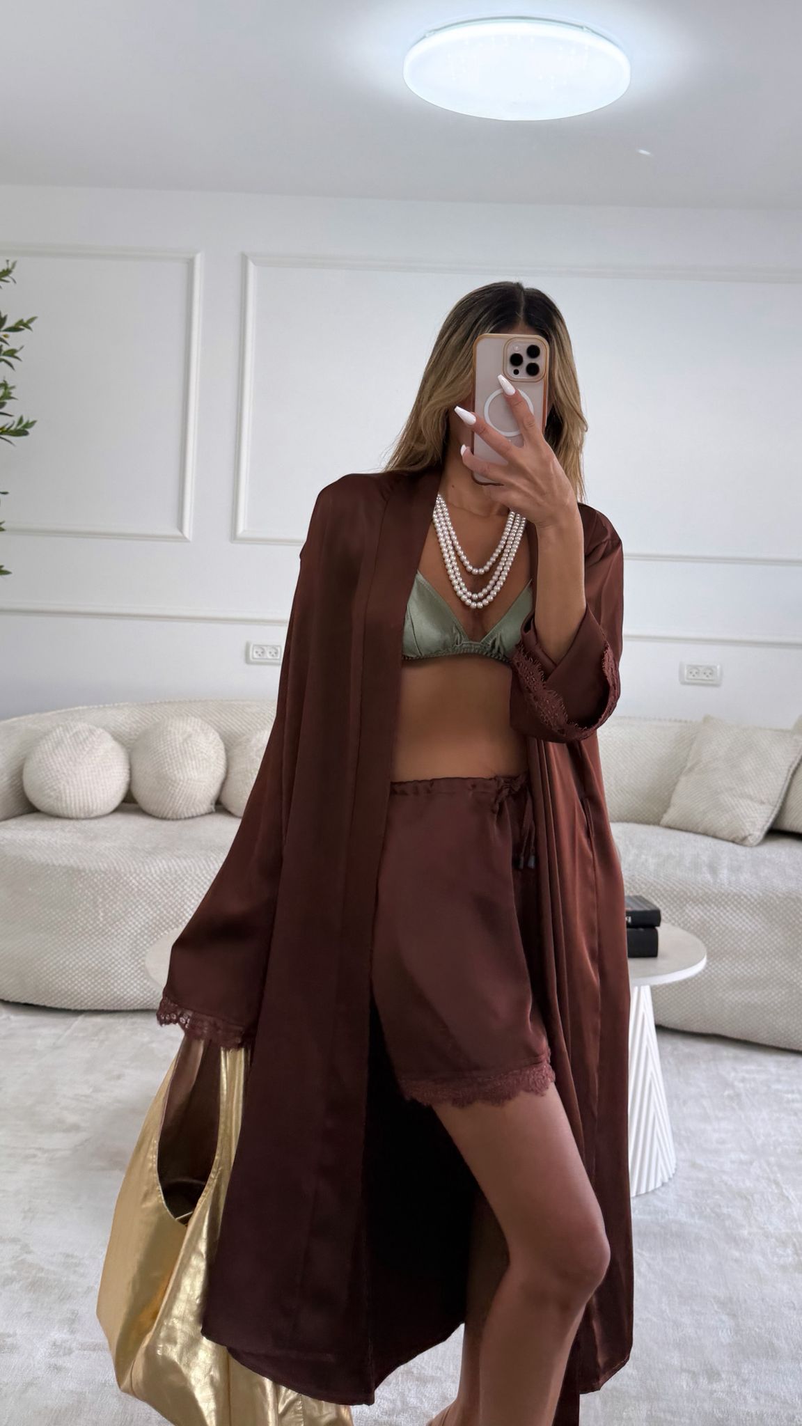 חליפת סיישל חום