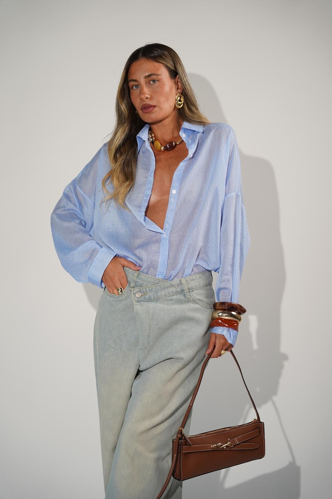 חולצת נטע תכלת פסים