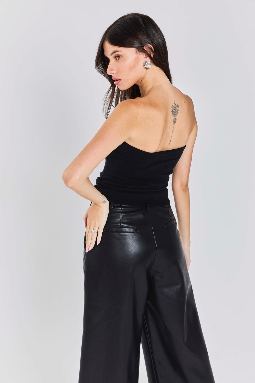 מכנס צוף דמוי עור