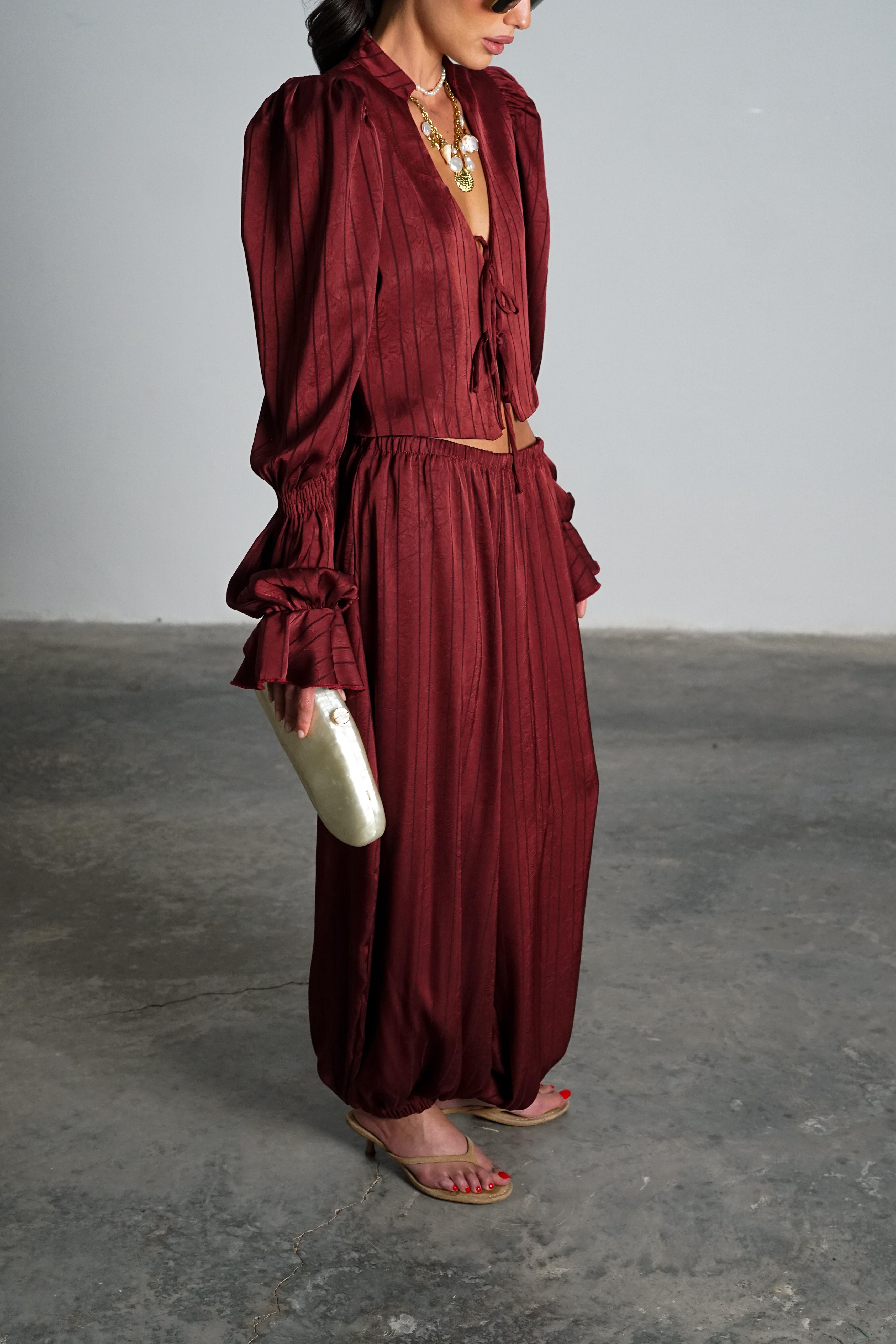 חליפת דלוני בורדו