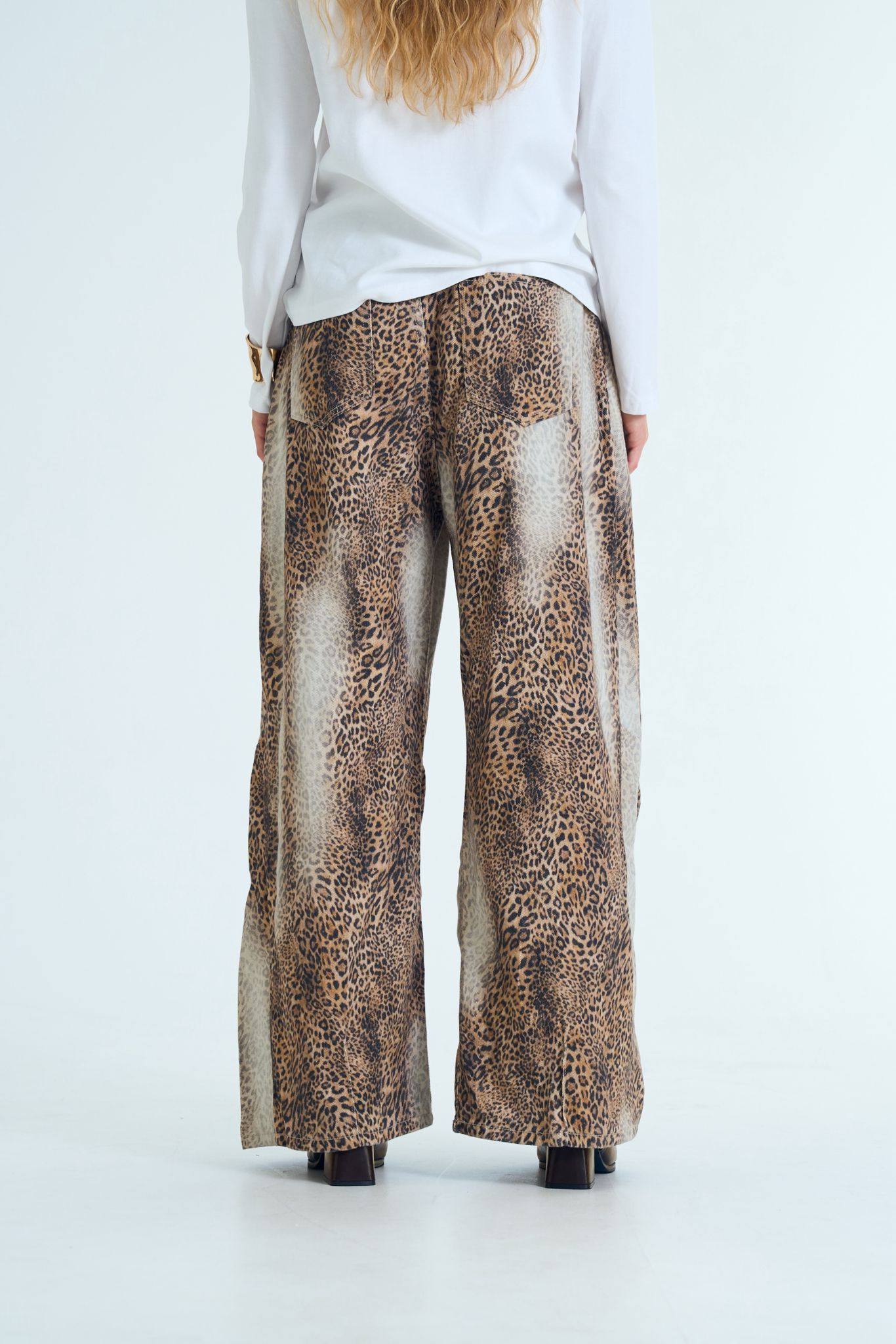 מכנס ג'ינס אלי