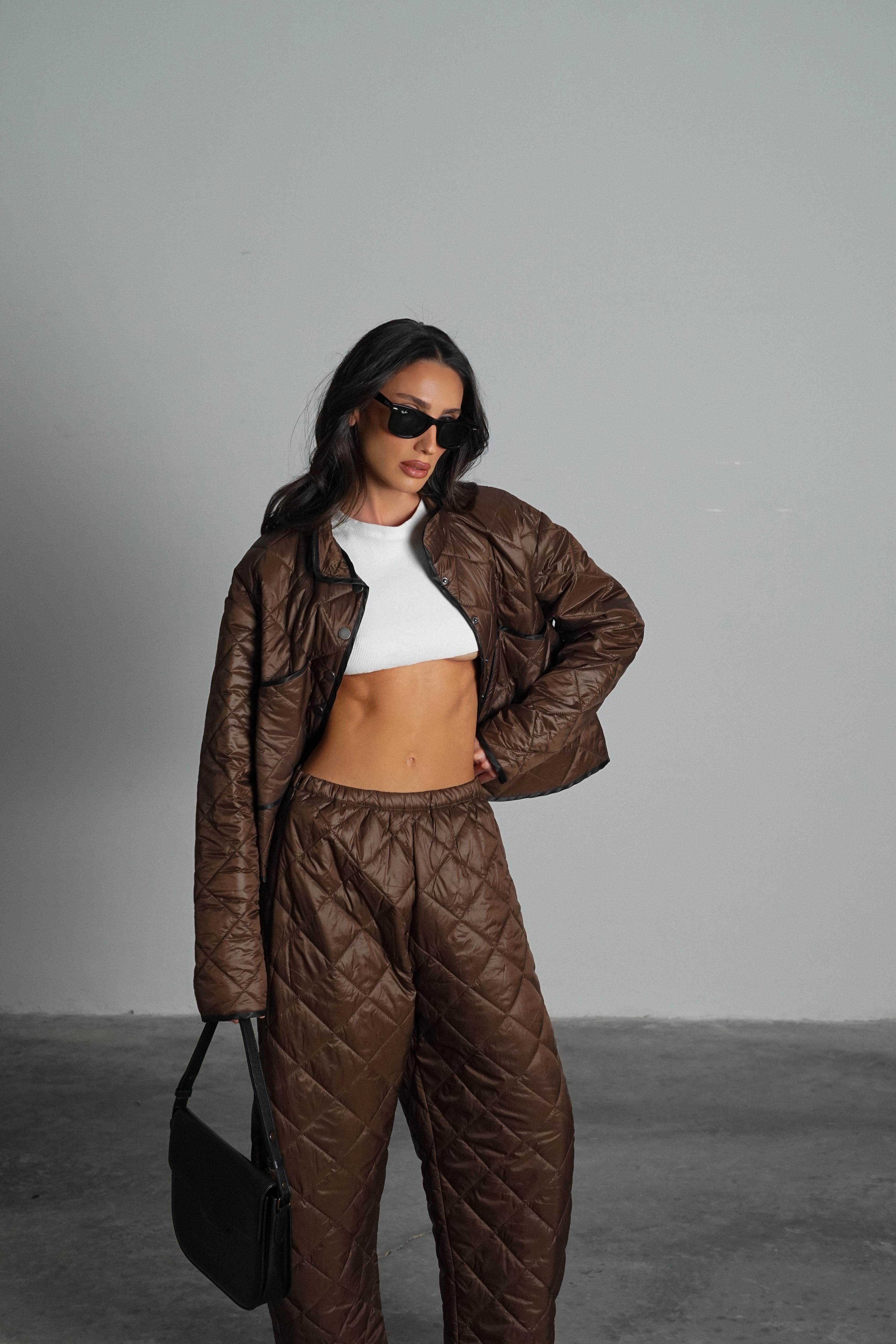 חליפת מלומה