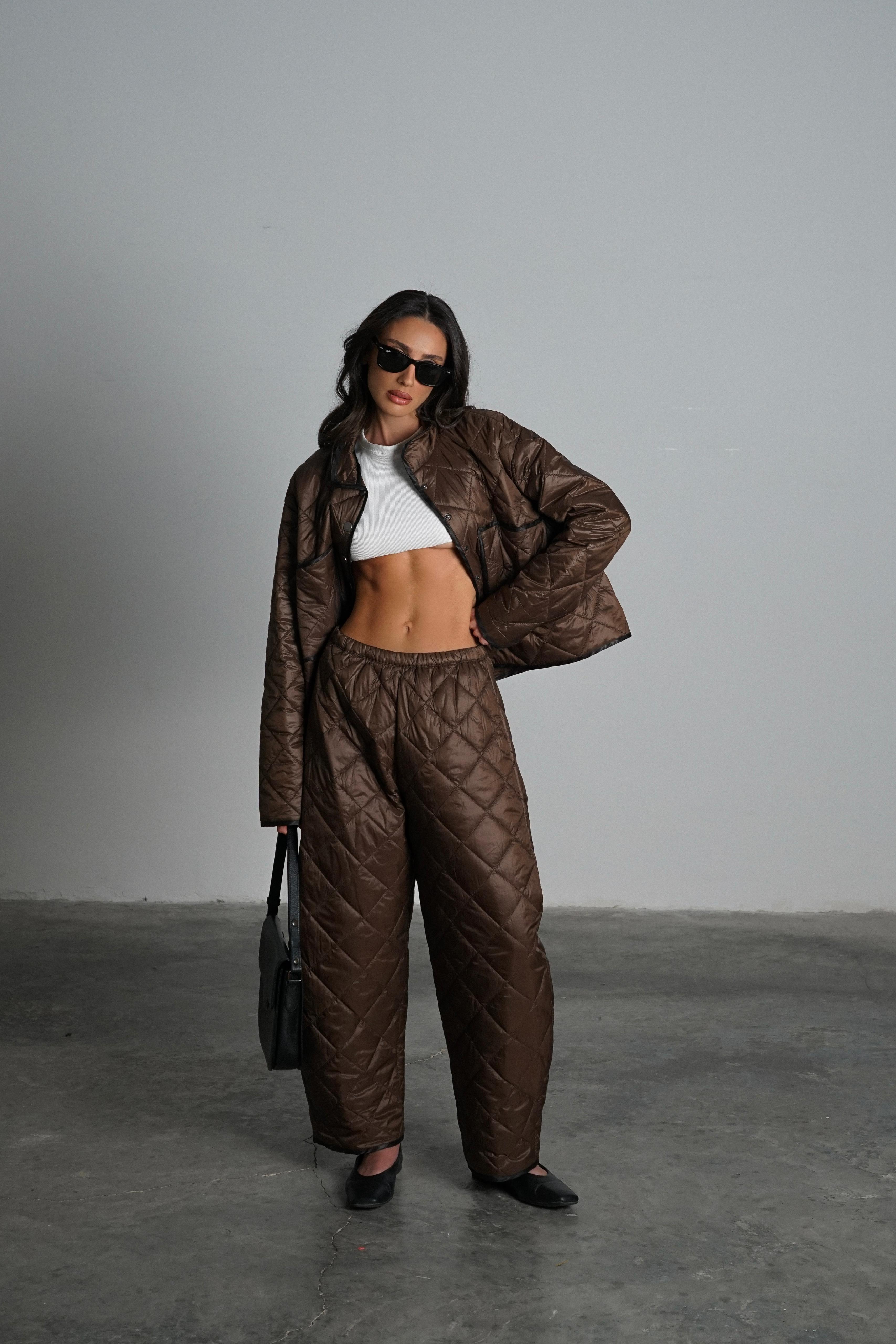 חליפת מלומה