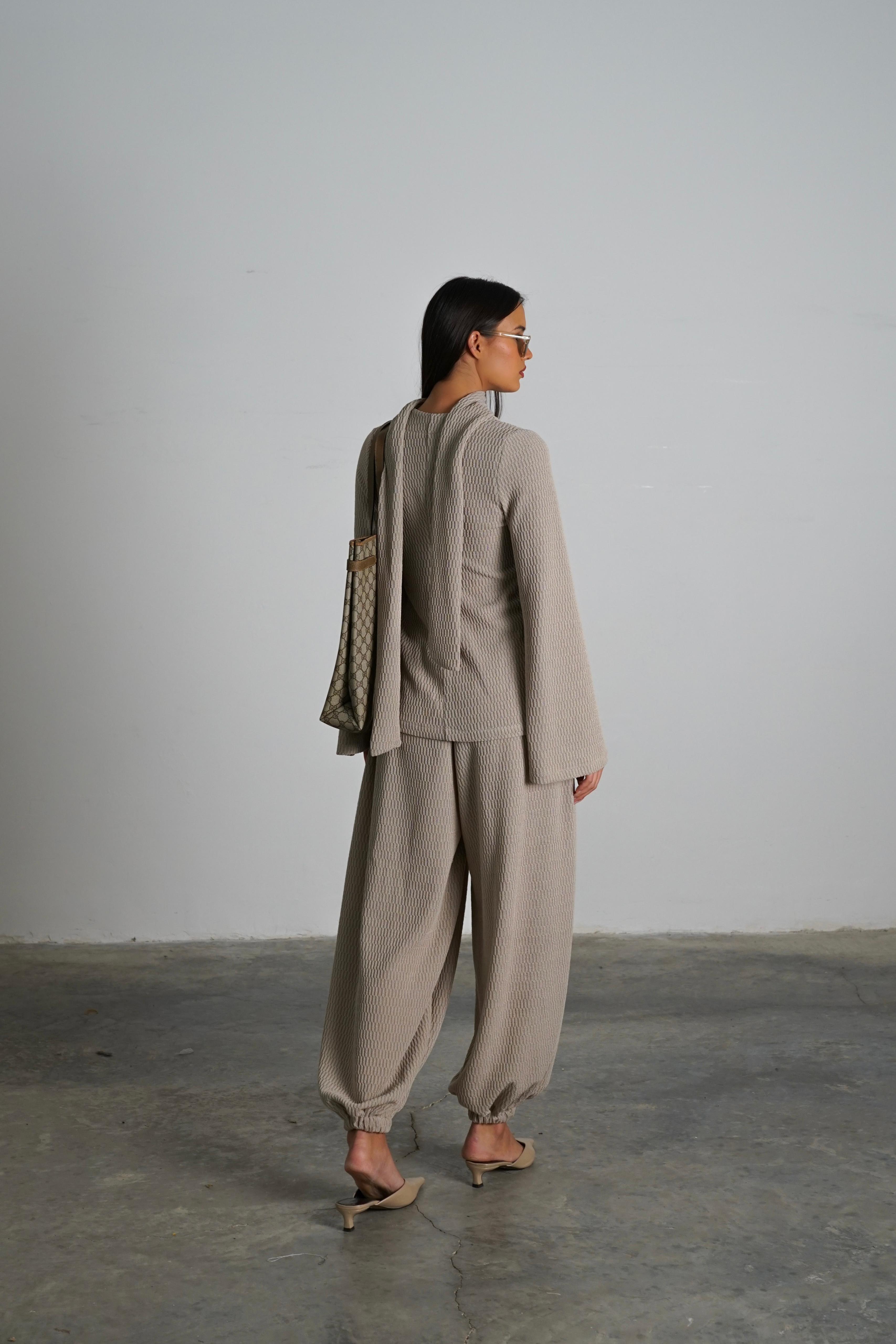 חליפת סאבלט