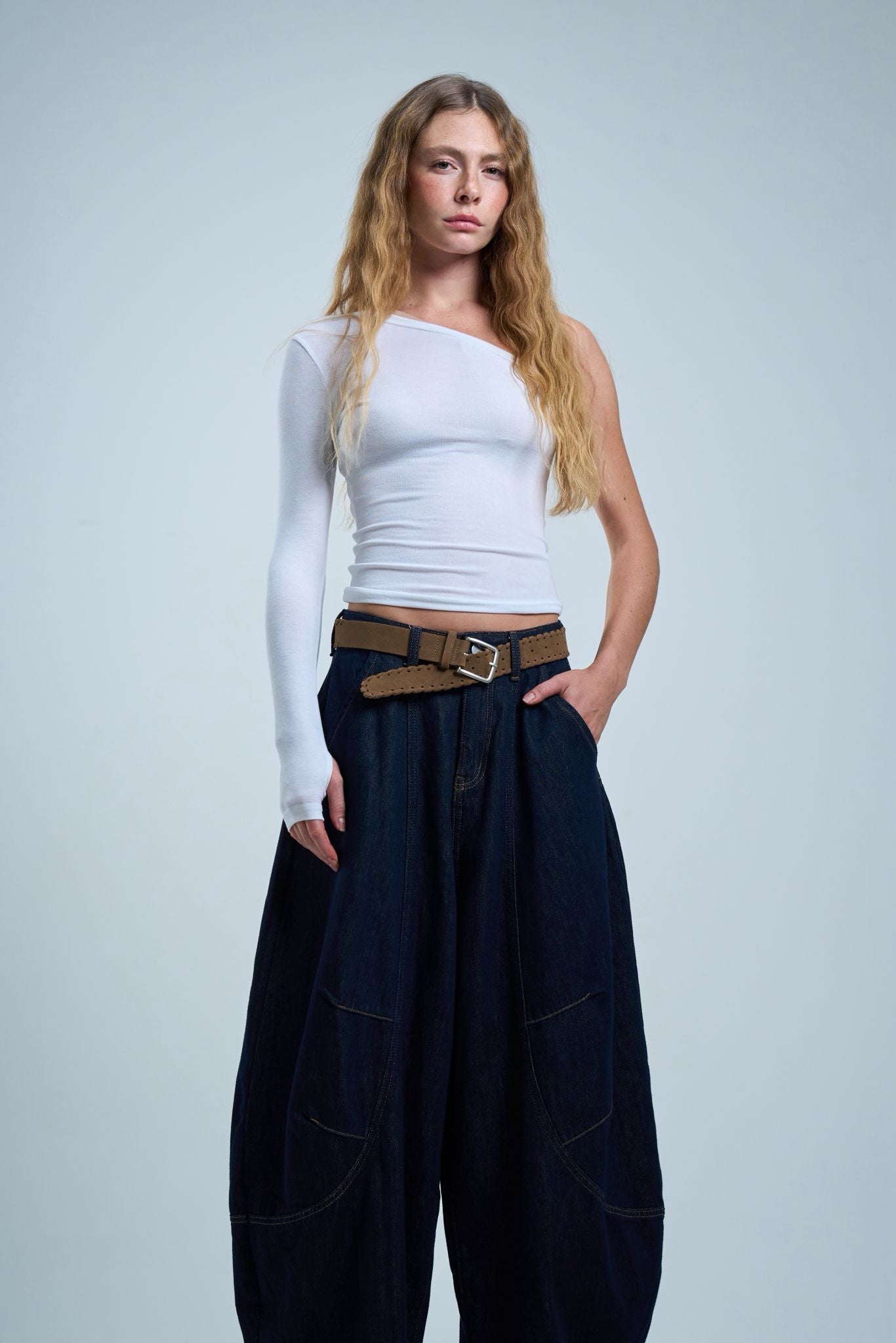 חולצת קלר לבן