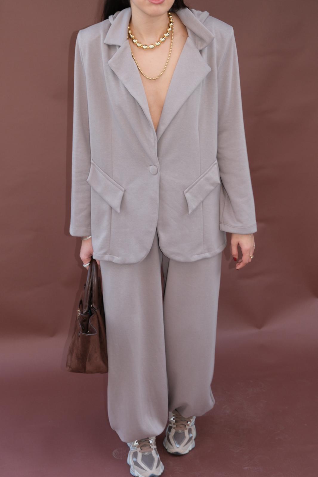 חליפת רפאל קאמל