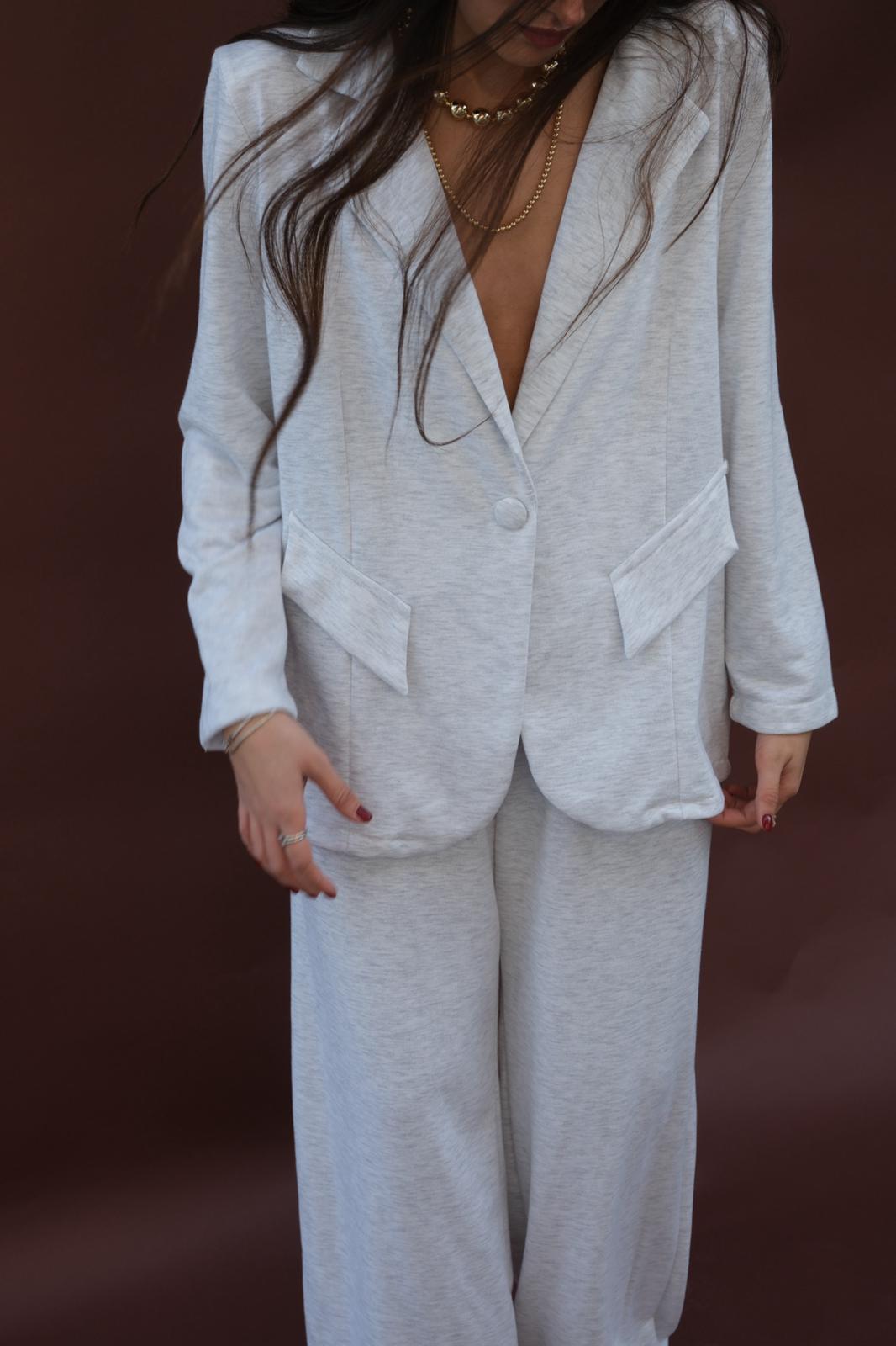 חליפת רפאל לבן