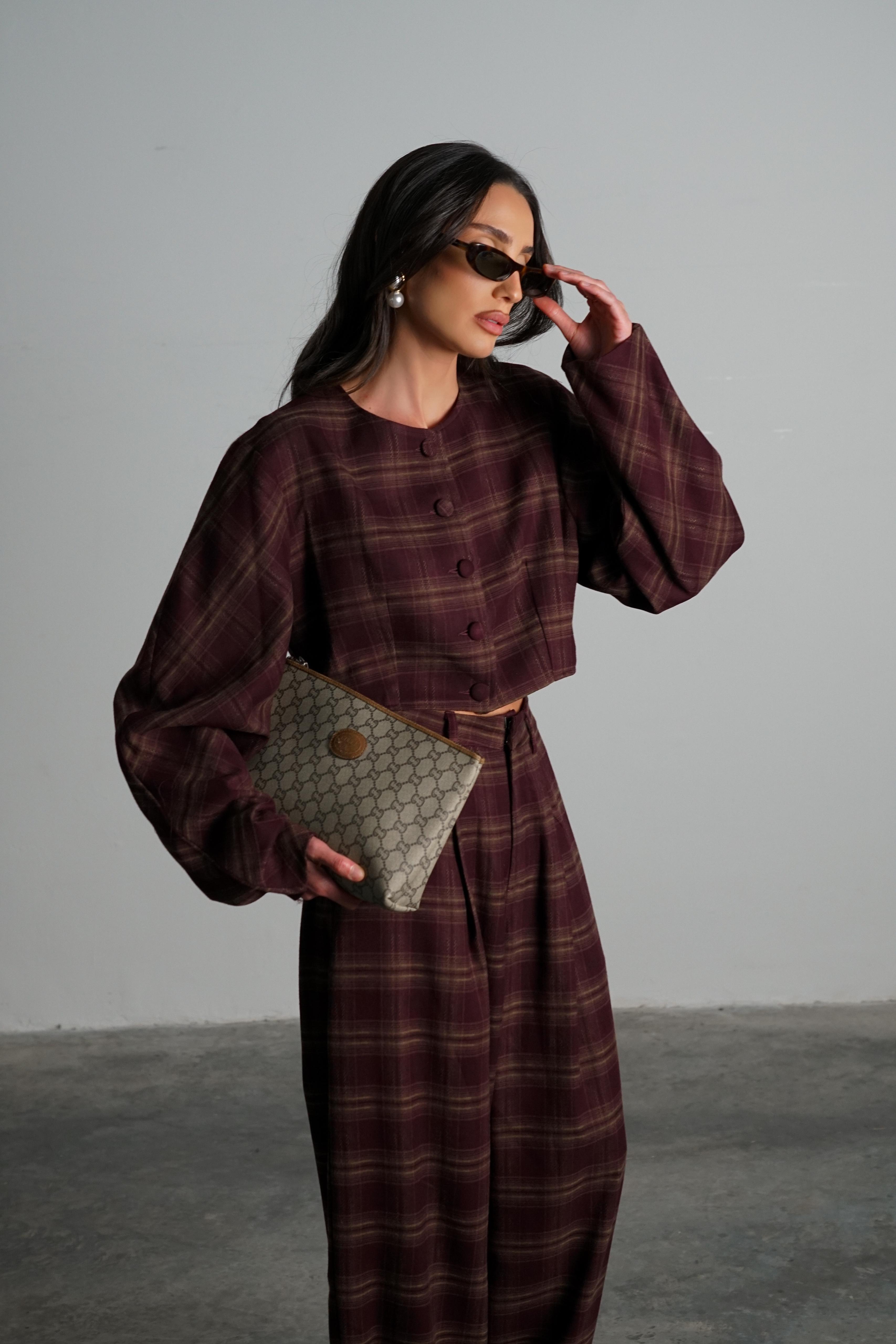 חליפת פטיסר בורדו