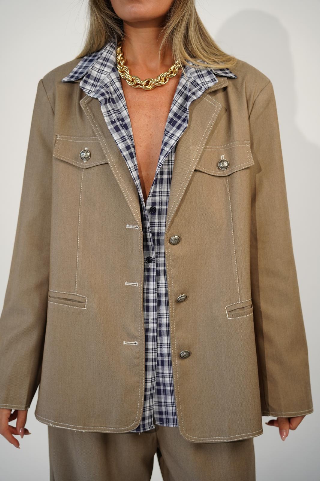 חליפת קלודין קאמל