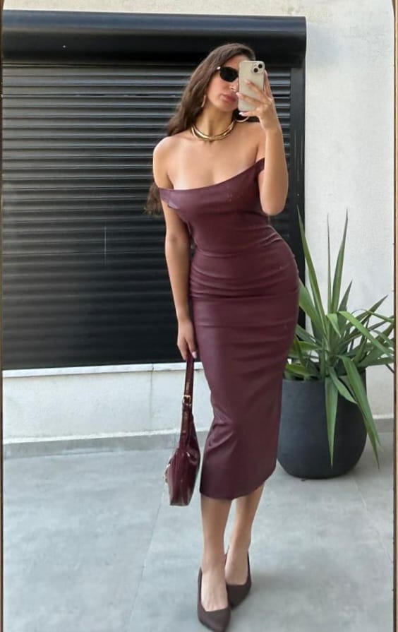 שמלת אורי בורדו