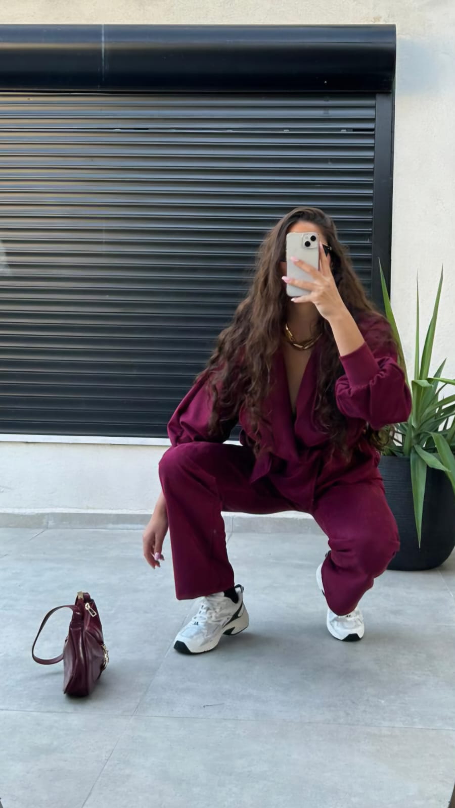 חליפת נאייה