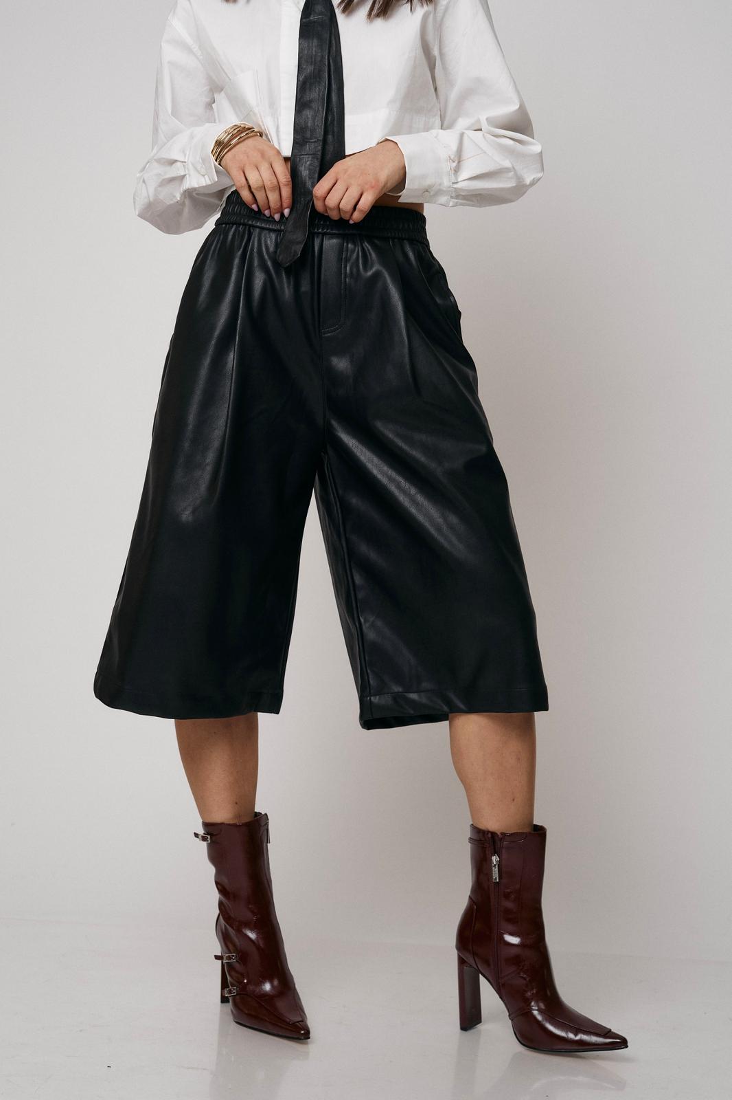 מכנס לוקה שחור