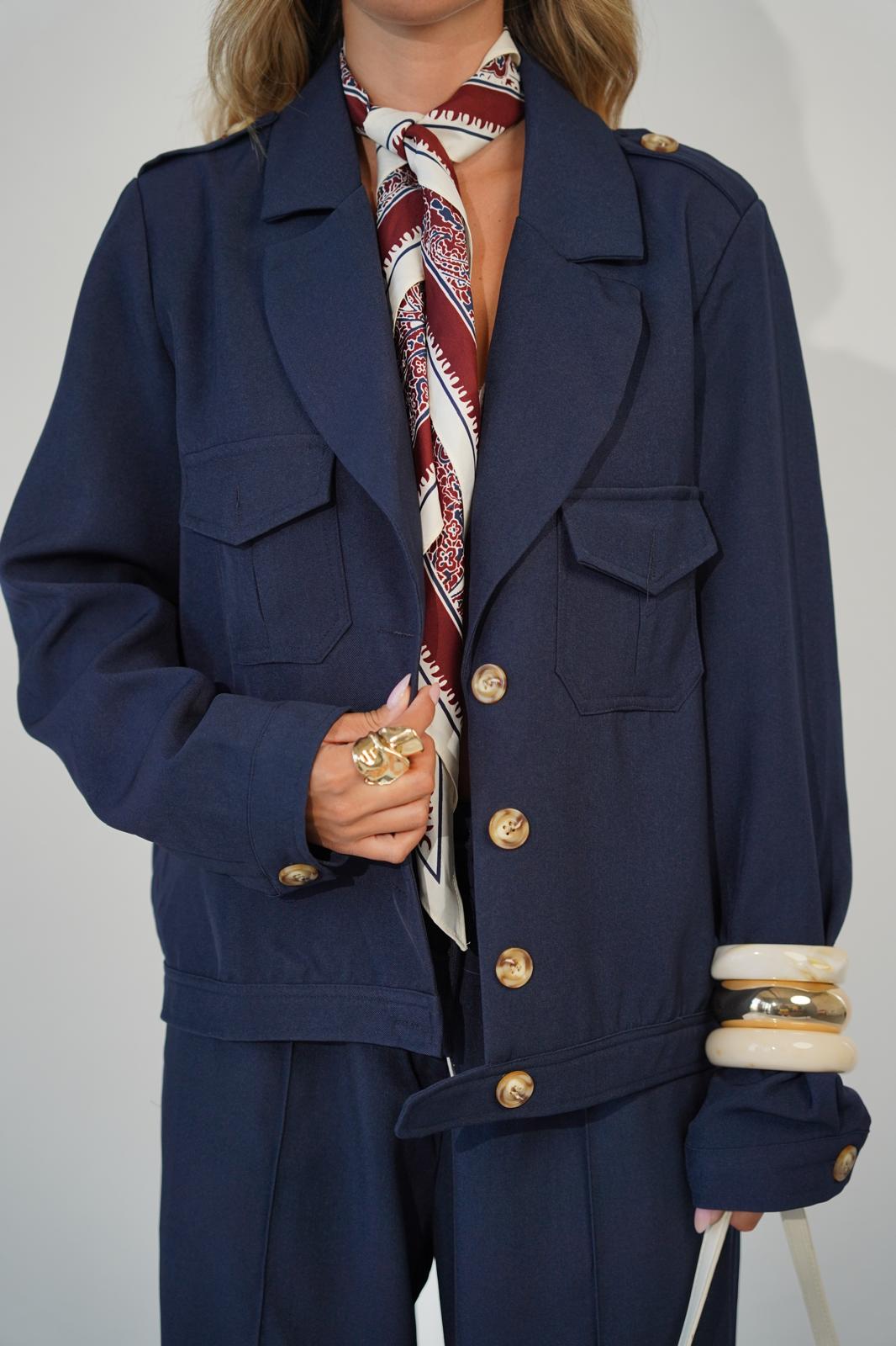 חליפת ליאור כחול נייבי