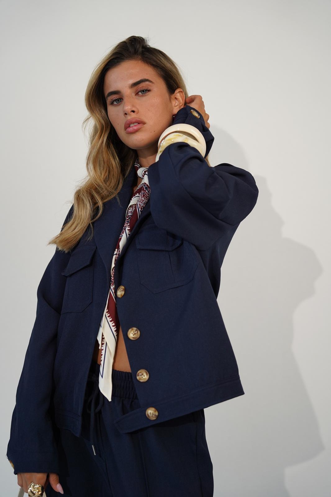 חליפת ליאור כחול נייבי