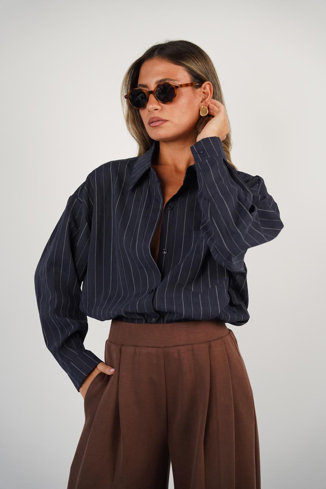 חולצת ונסה כחול פסים