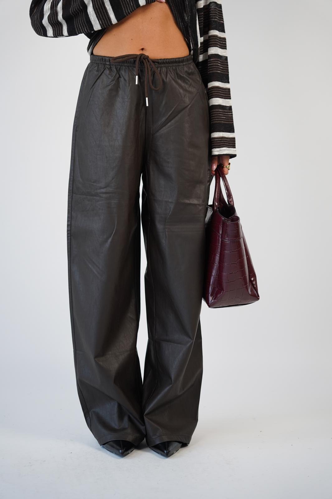 מכנס שיין חום שוקולד