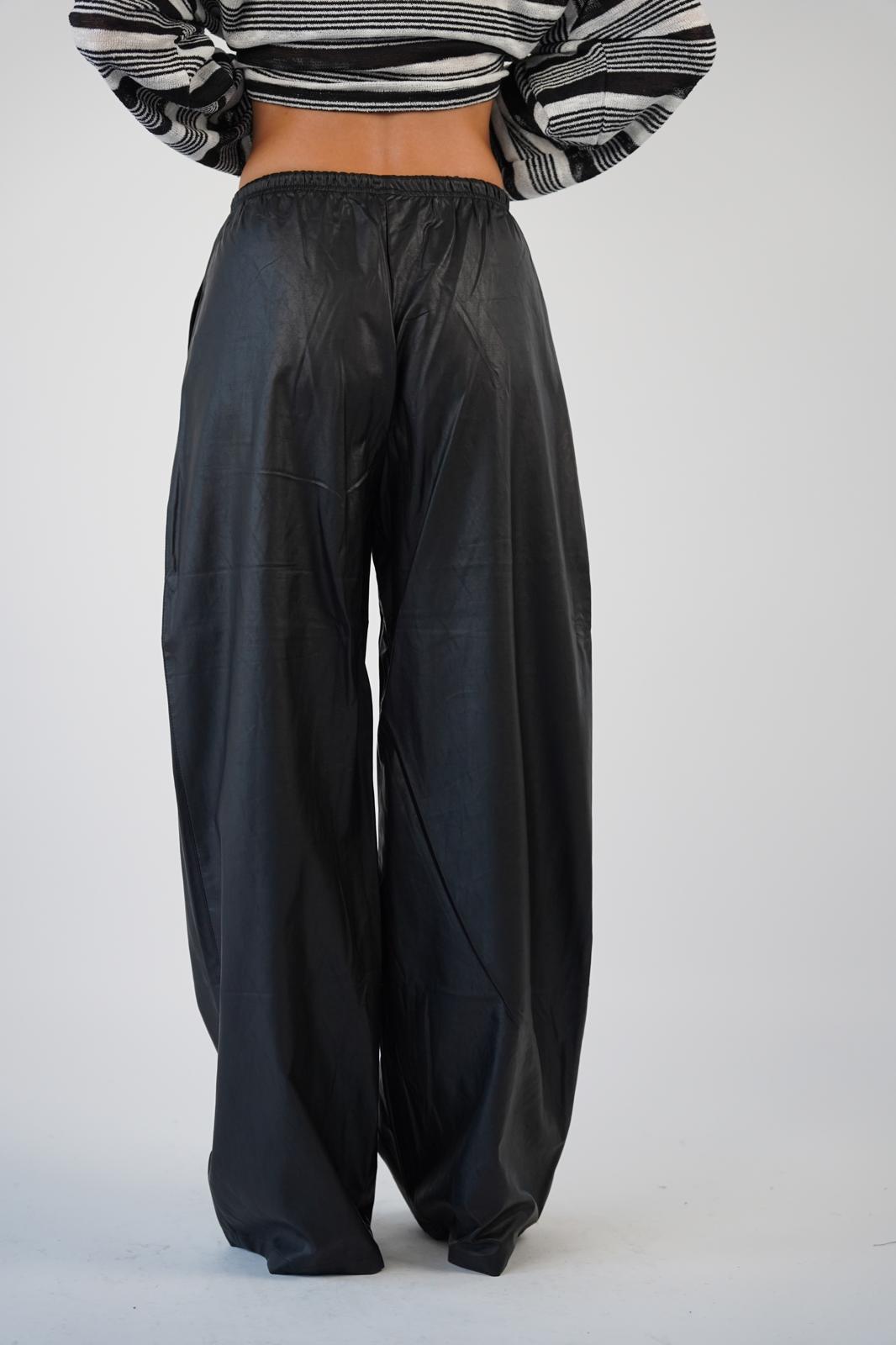 מכנס שיין שחור