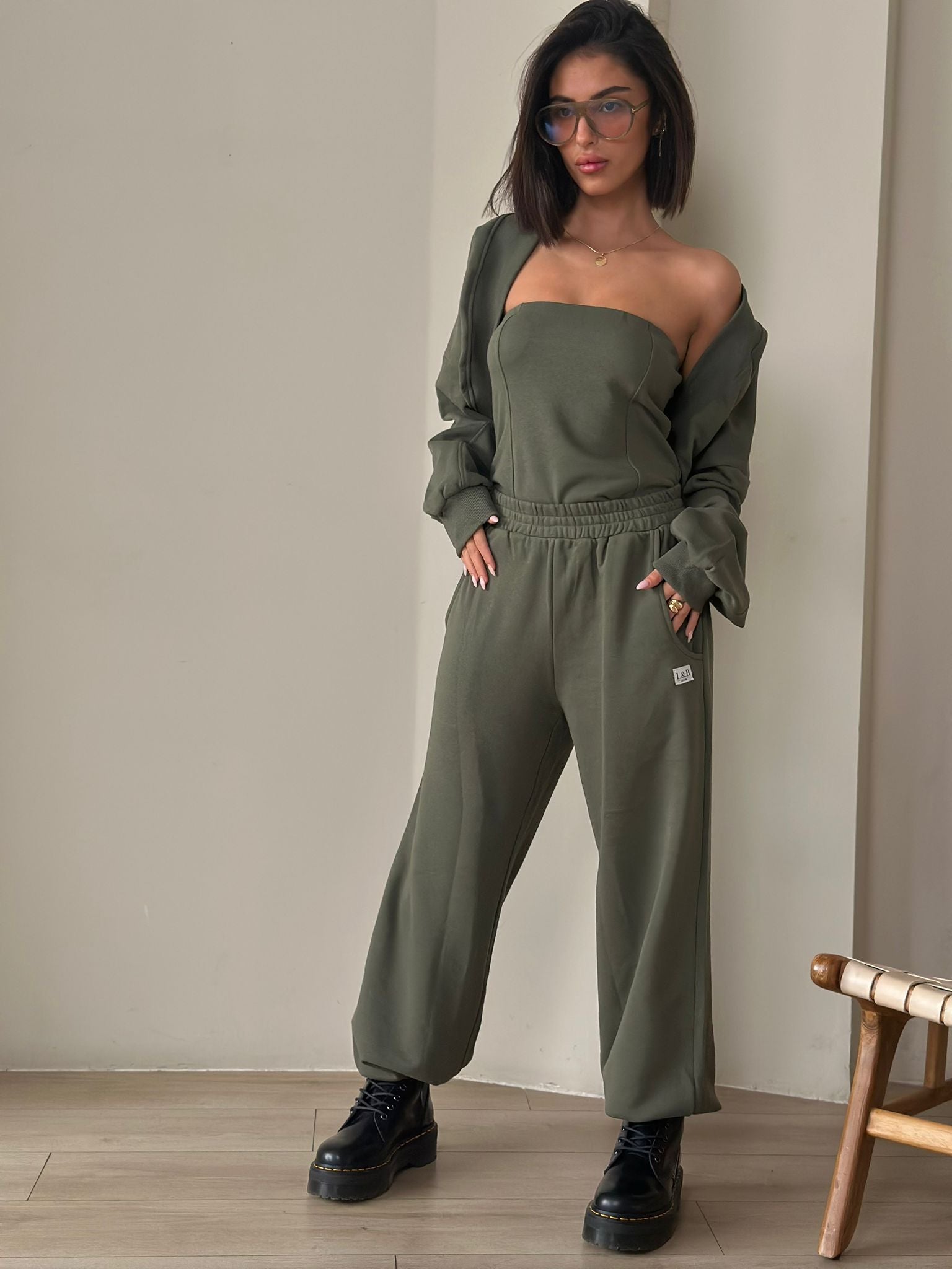 חליפת מייקי