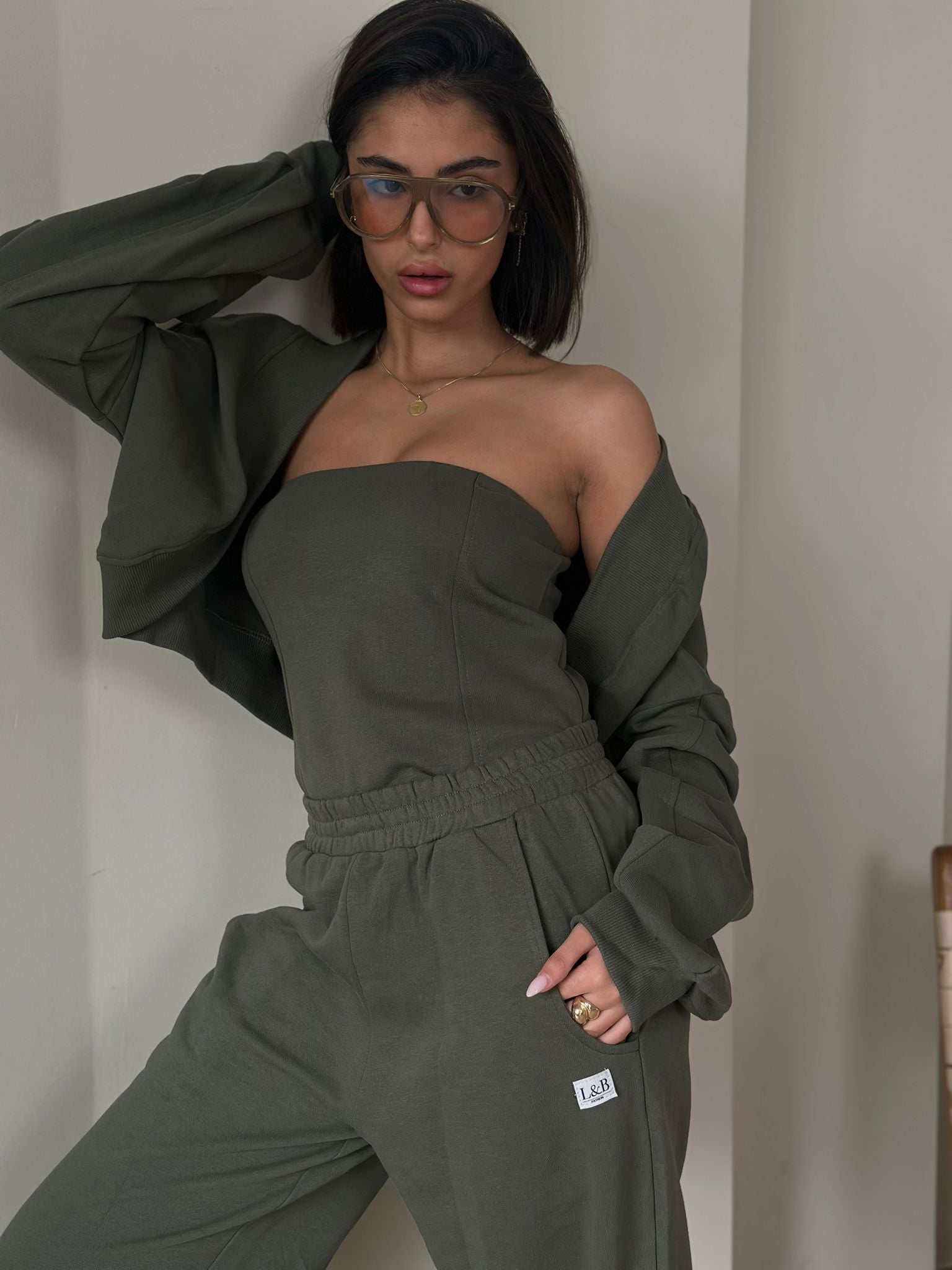 חליפת מייקי