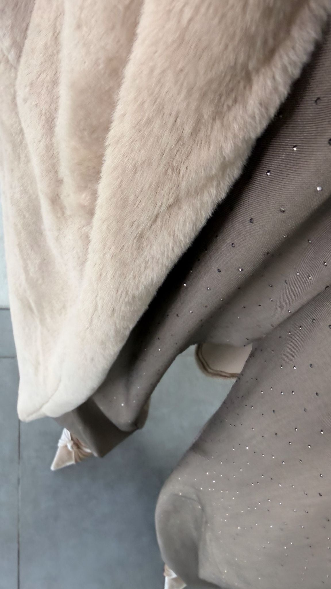 מכנס שילוב אבנים