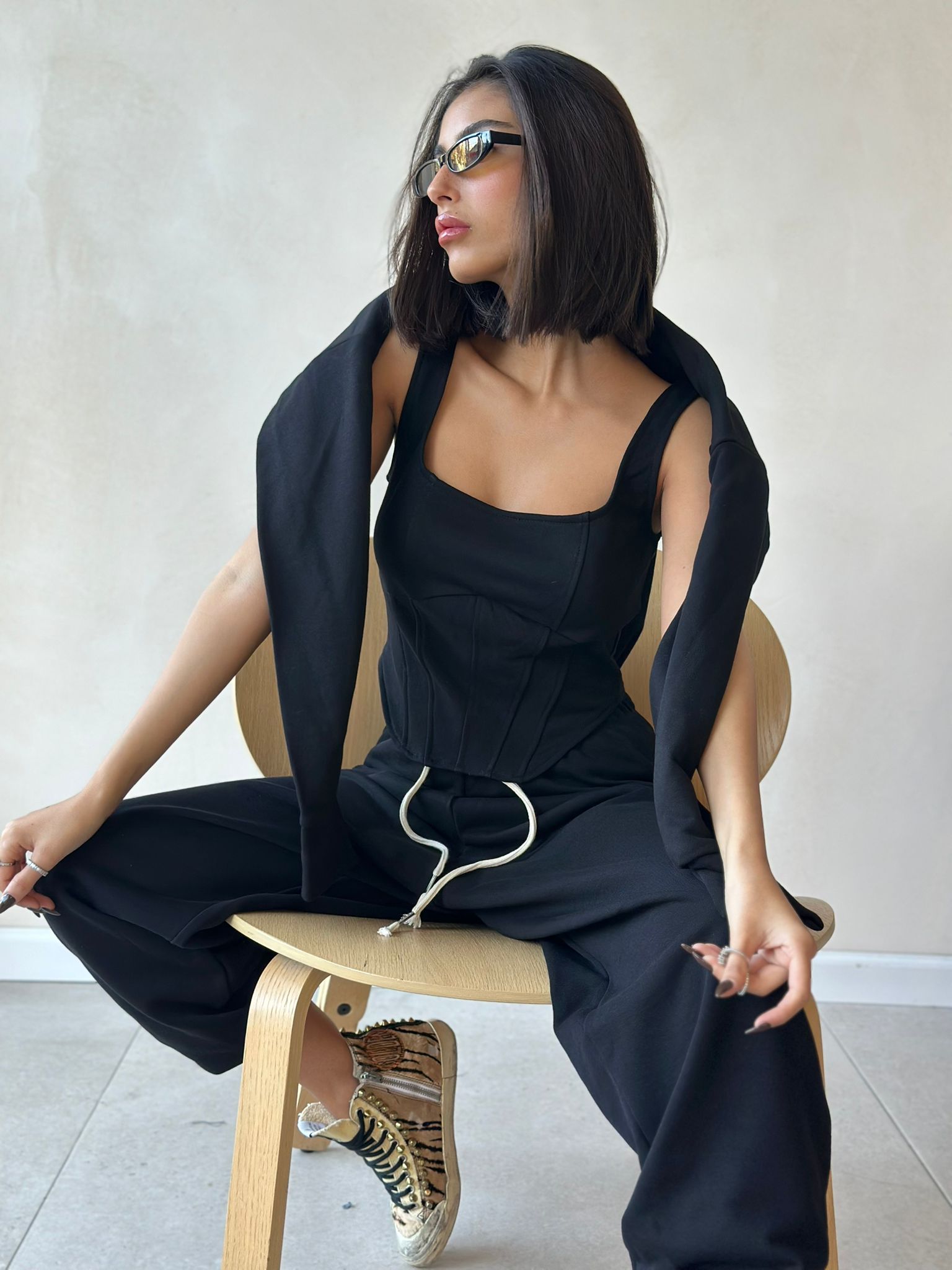 חליפת סמדי שחור