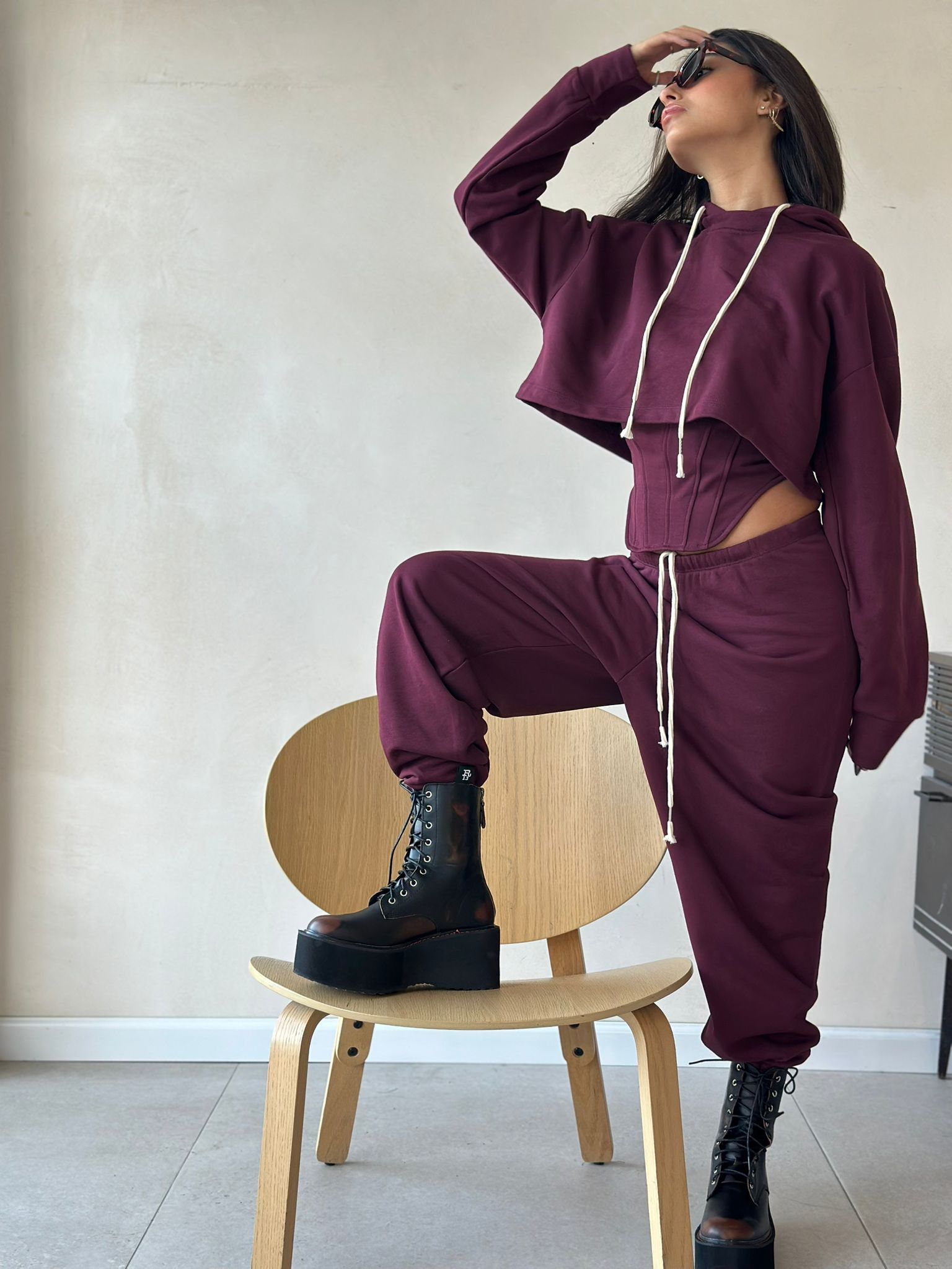 חליפת סמדי בורדו