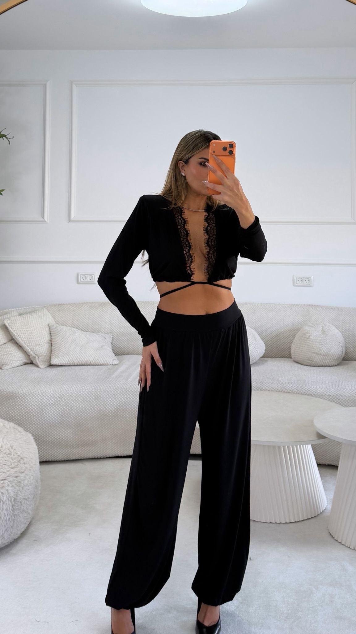 חליפת טופ ומכנס