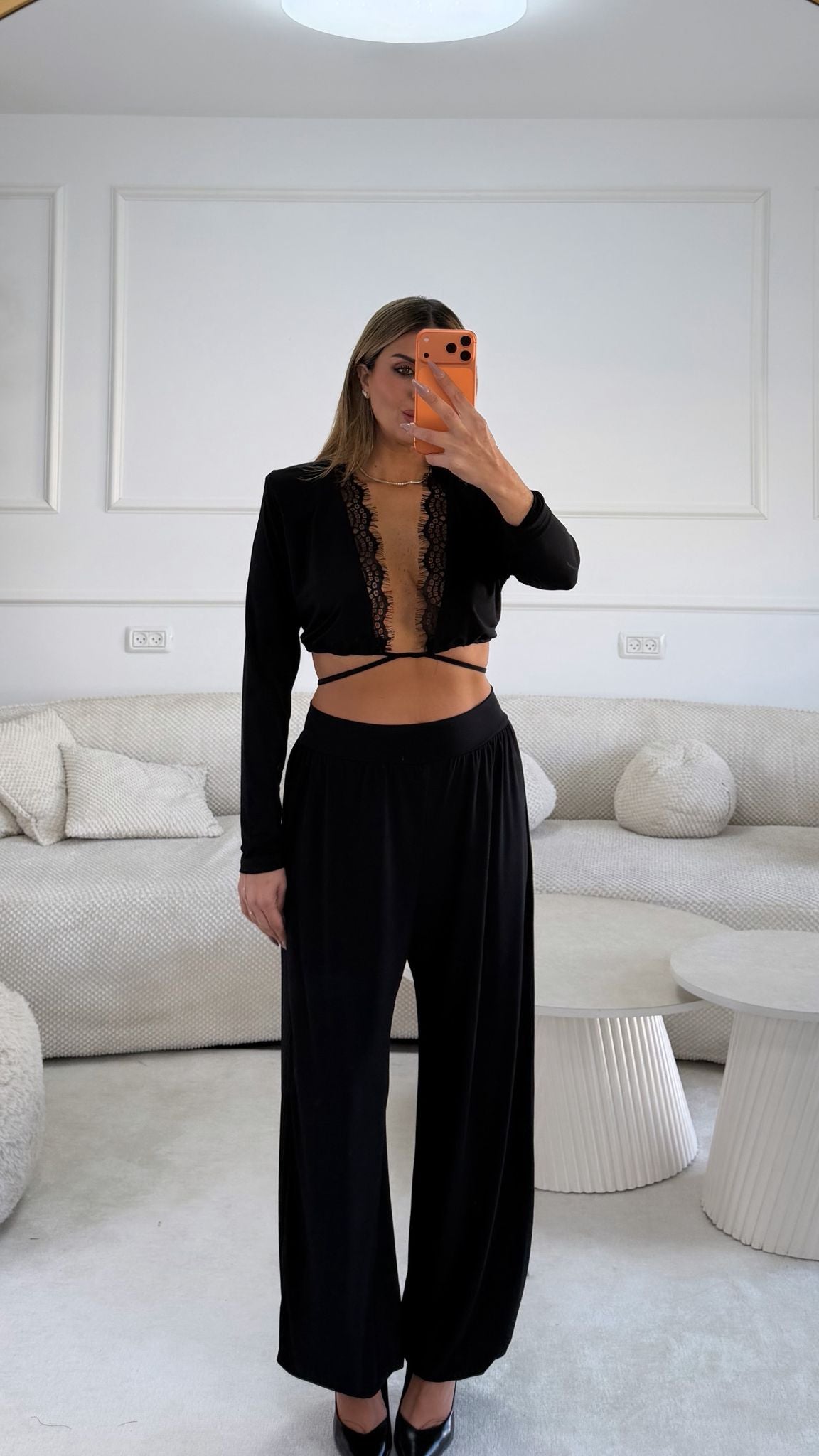 חליפת טופ ומכנס