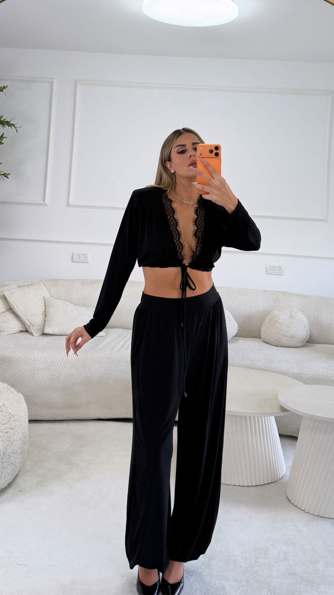 חליפת טופ ומכנס