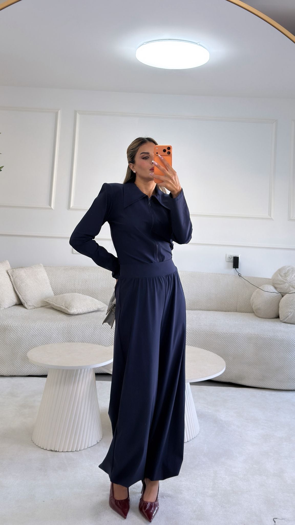 חליפת נסטיה