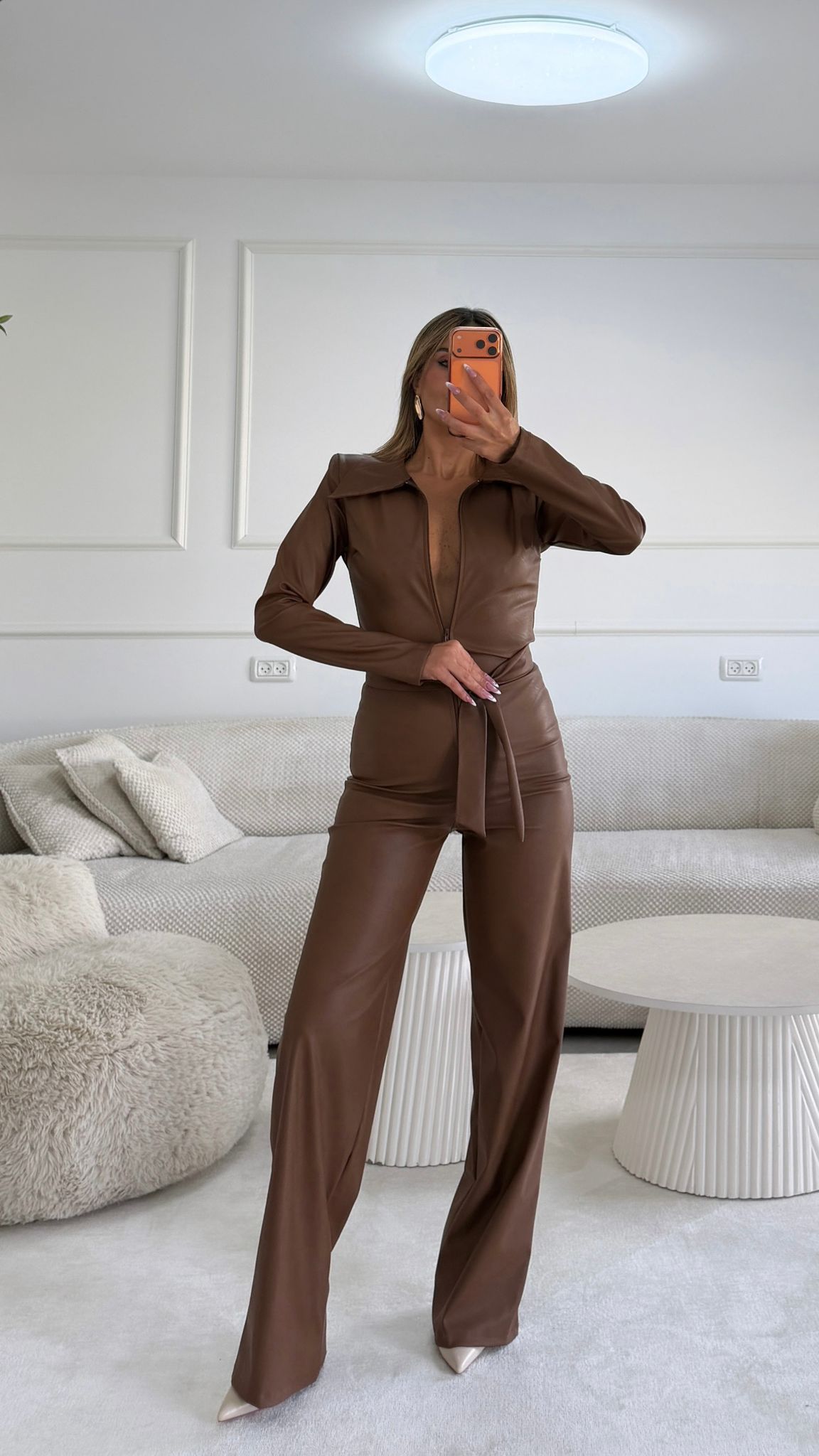 אוברול דמוי עור חום