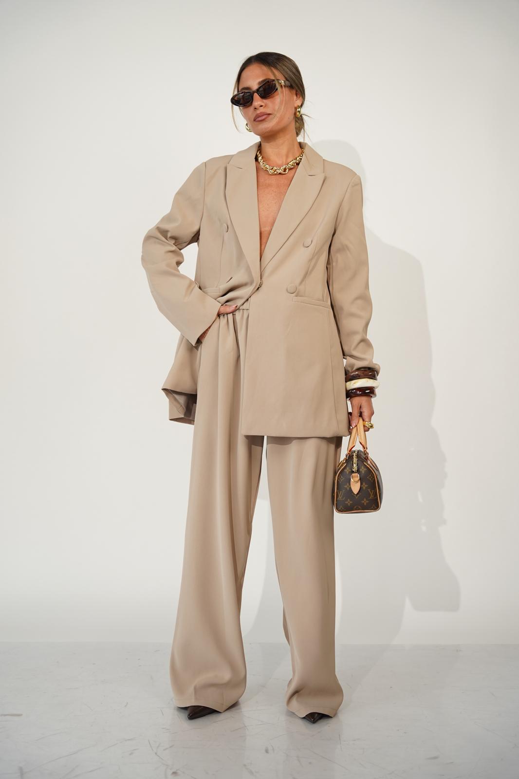 חליפת קיילי