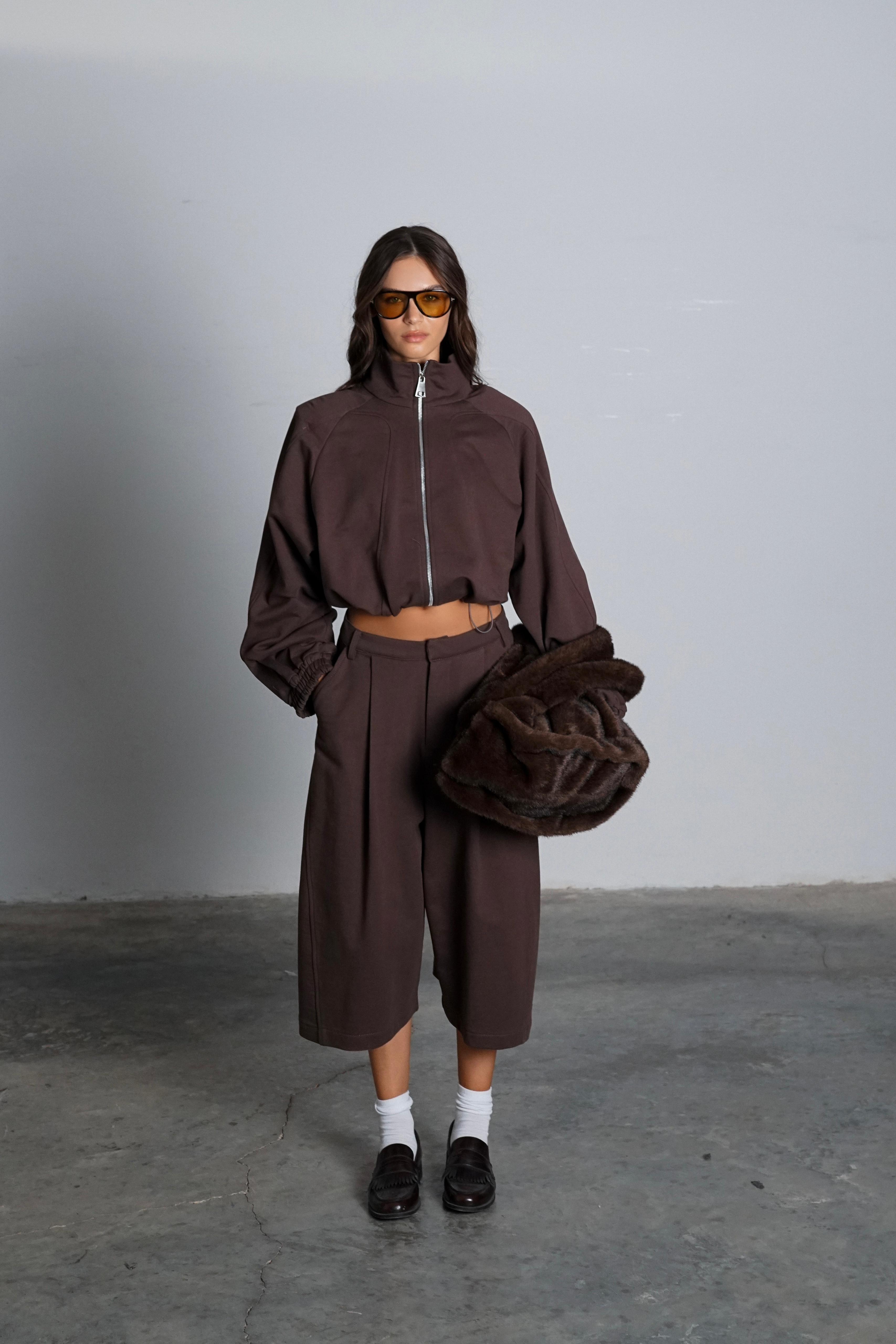 חליפת אדאמס