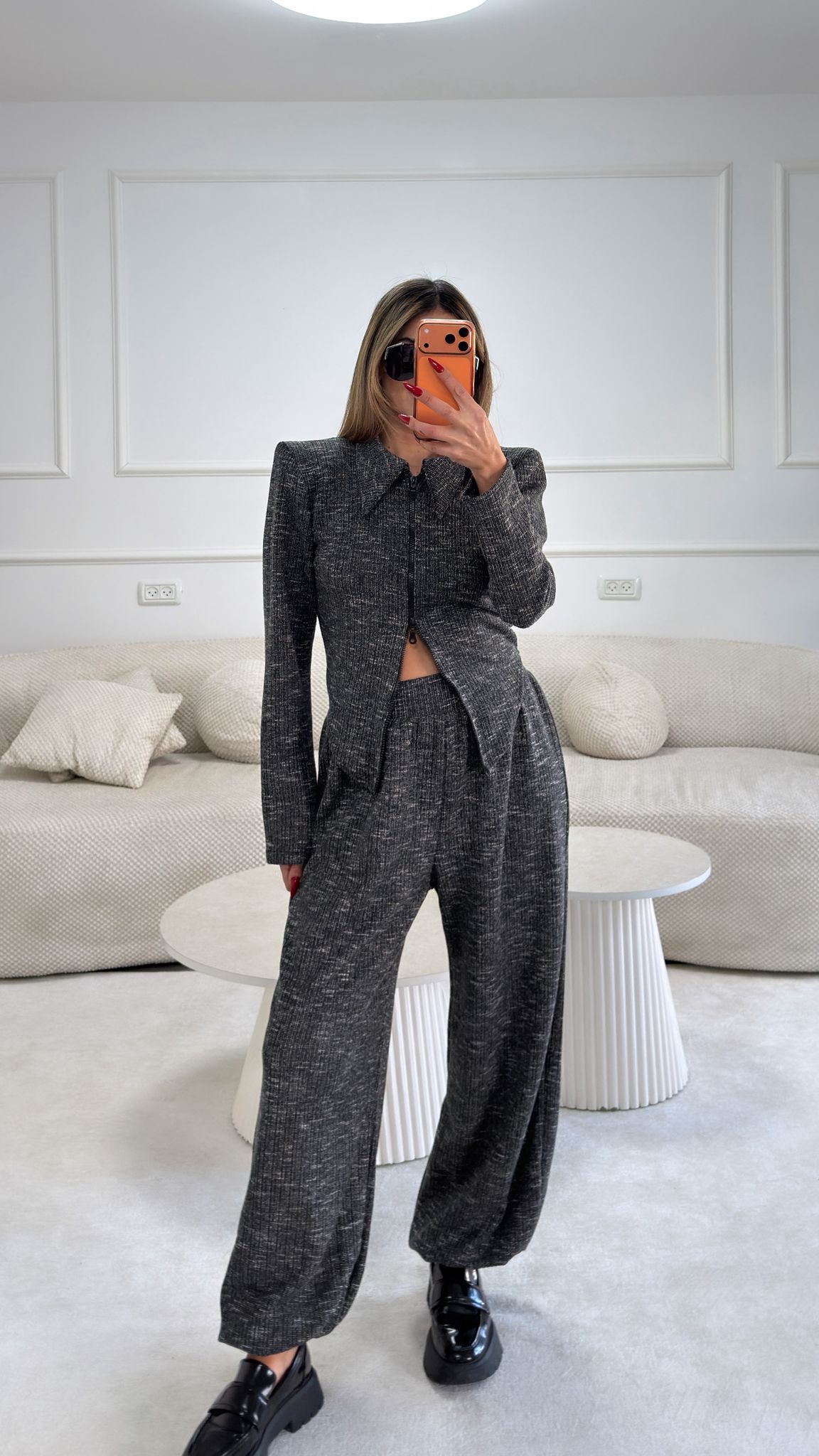 חליפת סריג נרי