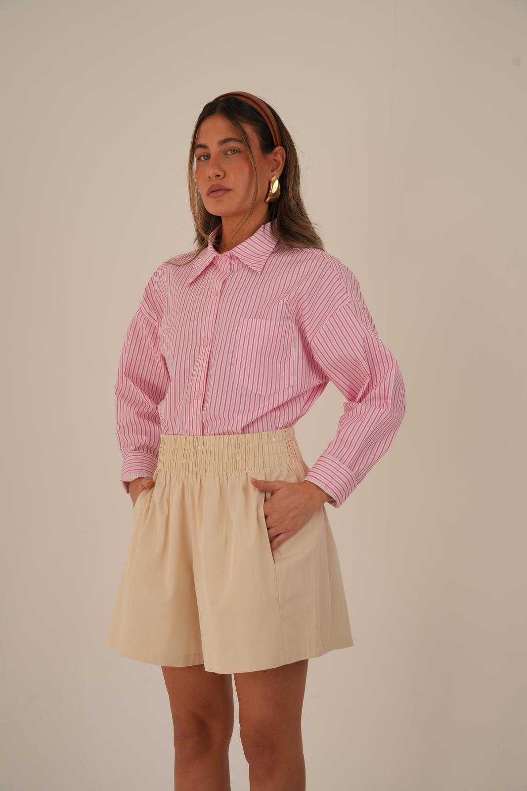 חולצת מוניקה