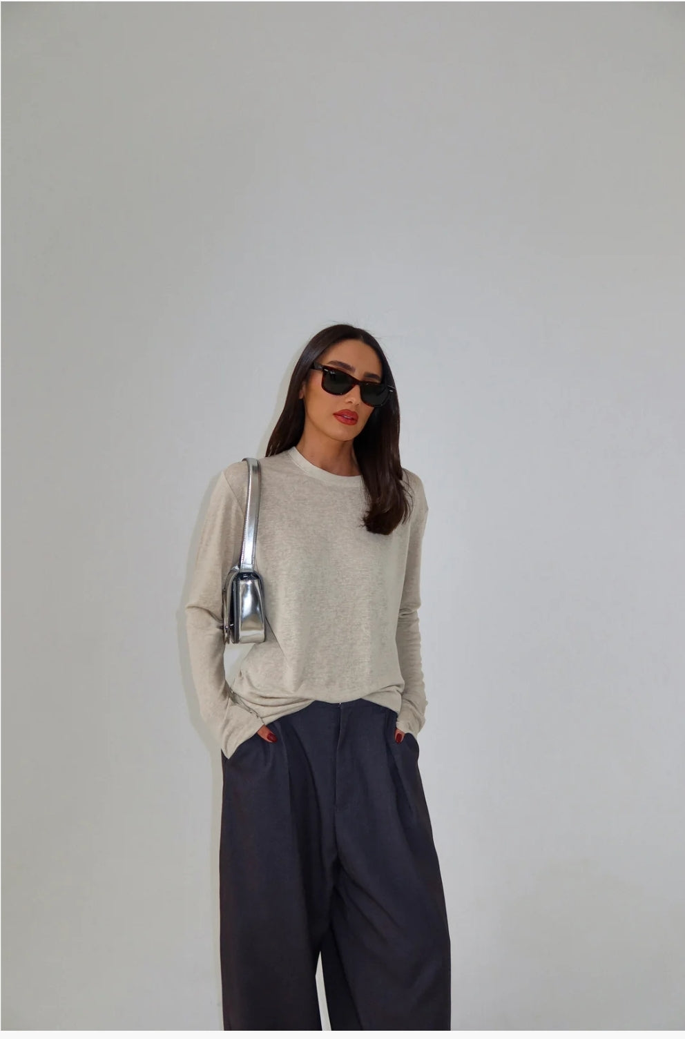 בייסיק פשתן צווארון ניקי