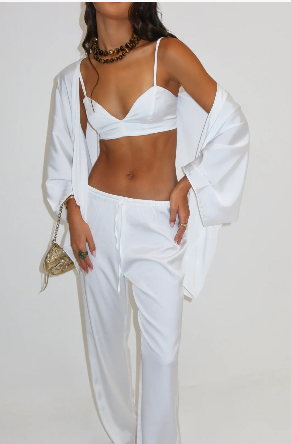 חליפת טוינה לבן